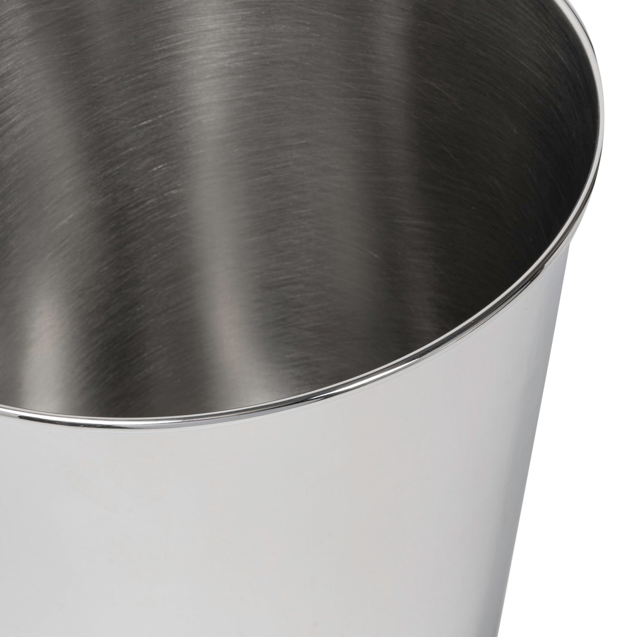 Nolan 2 Gal Smooth Steel Wastebasket