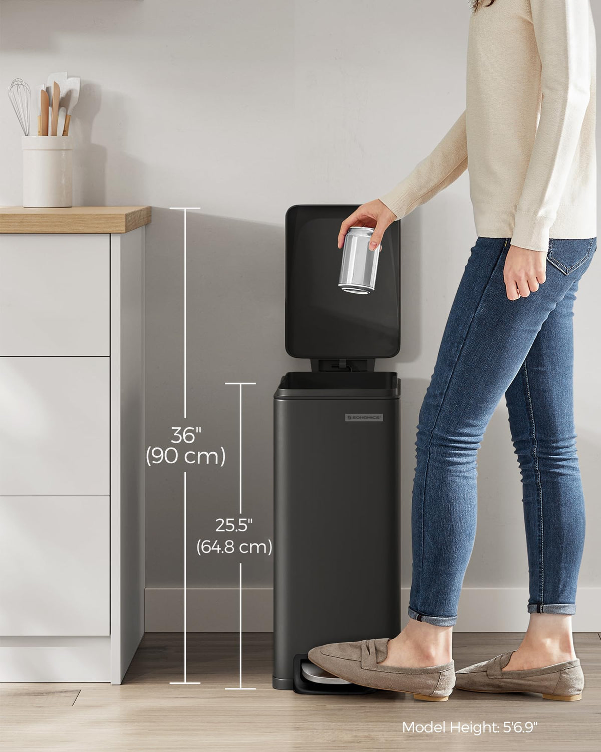 Slim Trash Can