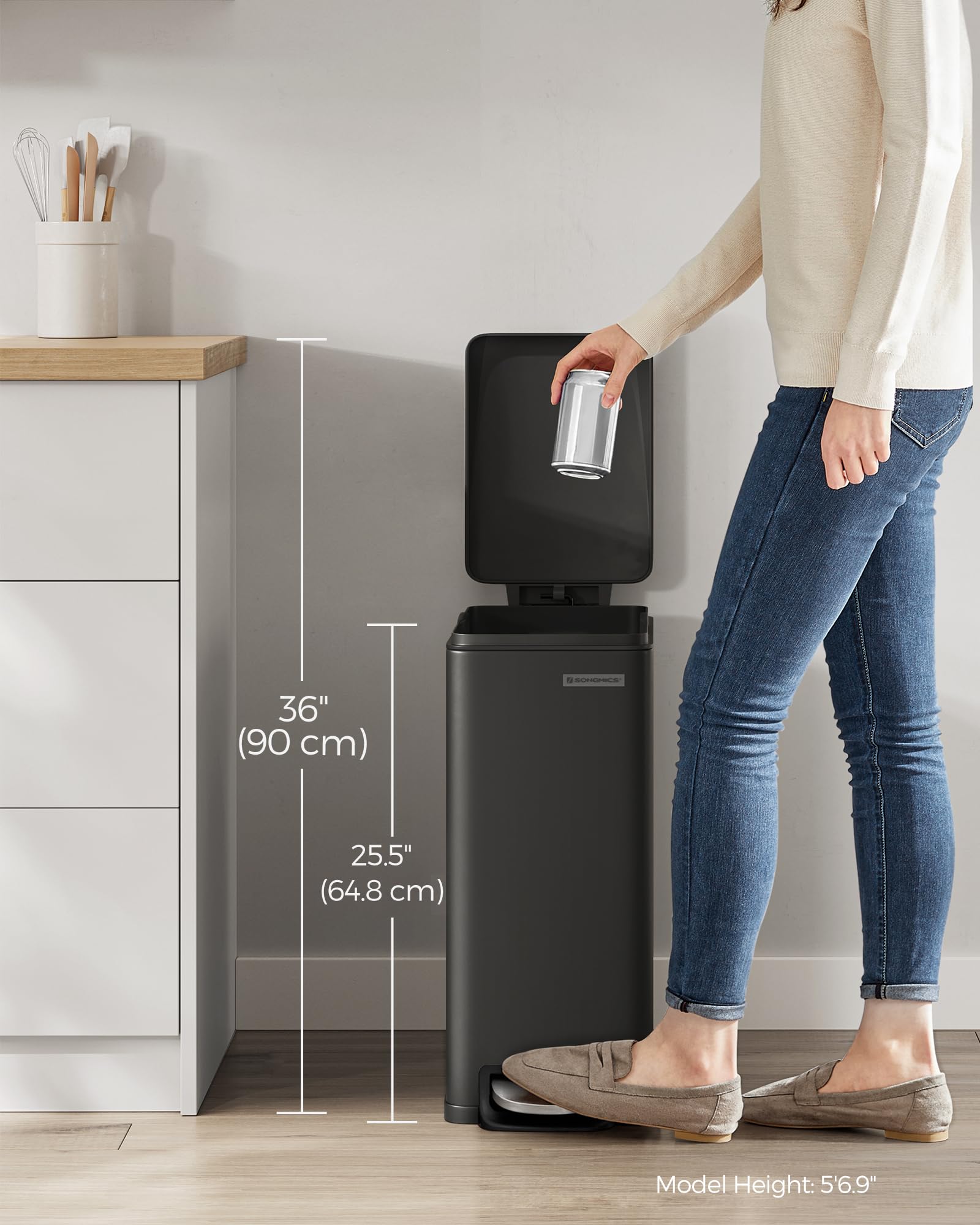 Slim Trash Can