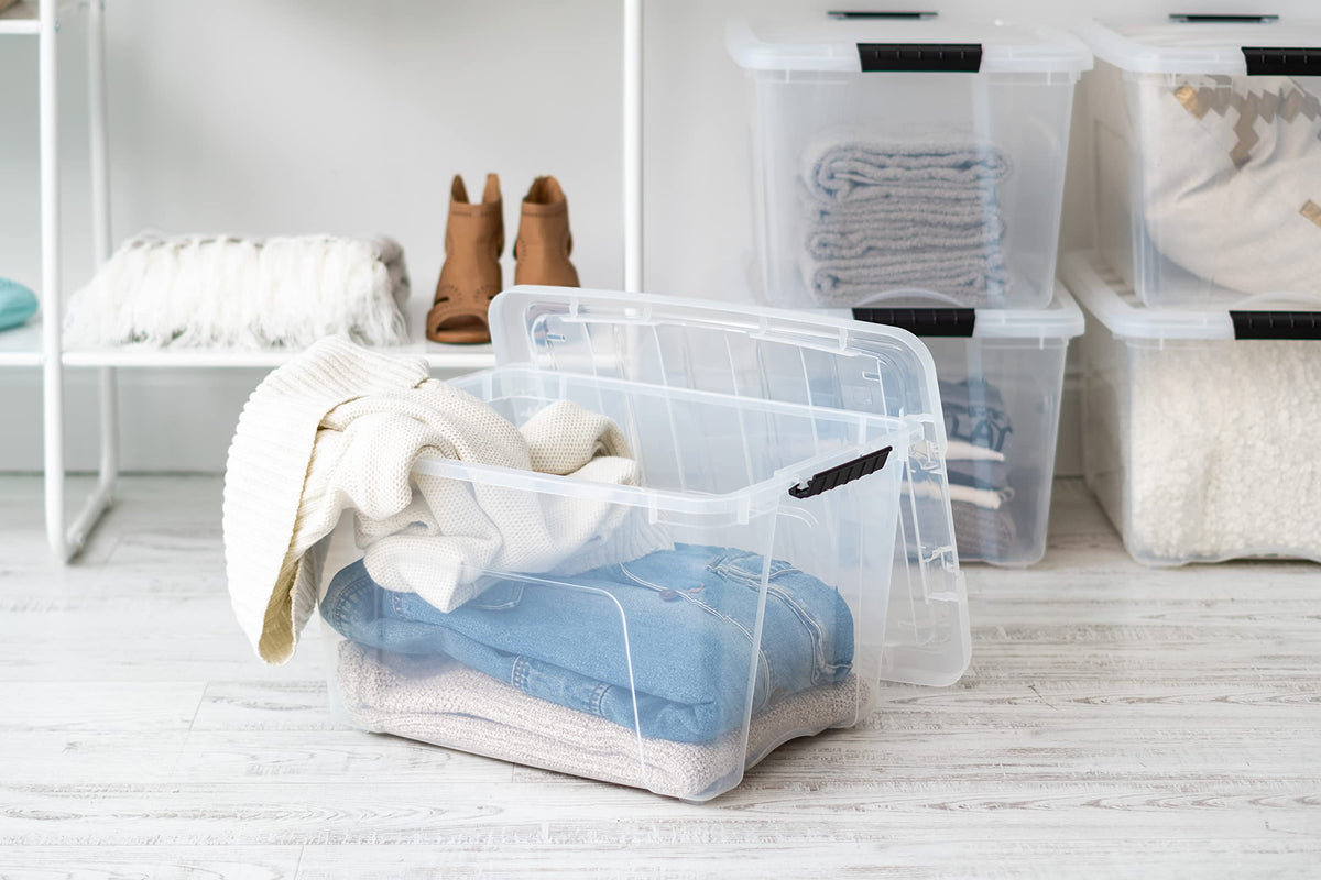 6 Pack 40 Quart Storage Bins with Lids (6 Count)