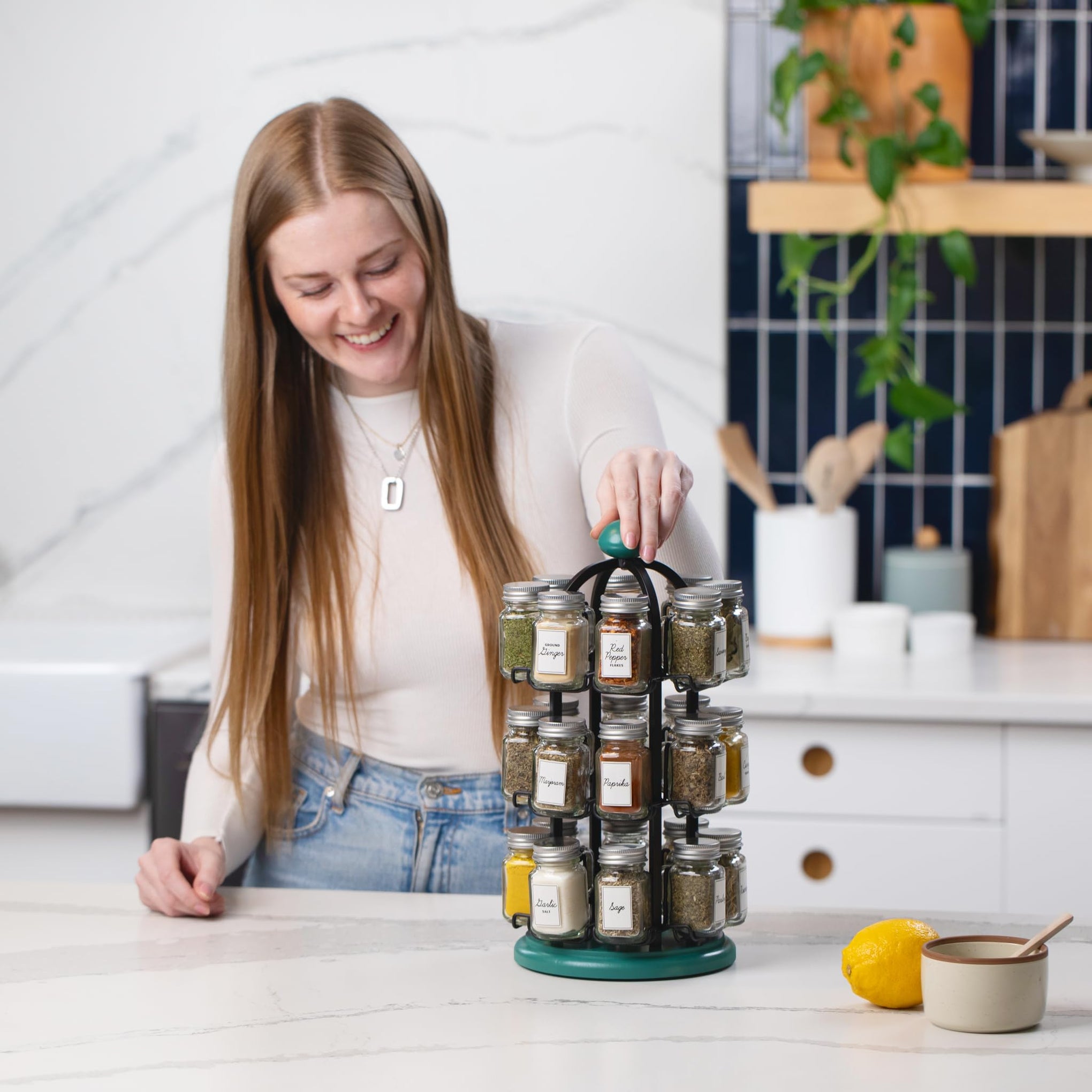 Adrinova 24 Jar Rotating Spice Rack with Spices Included & 5