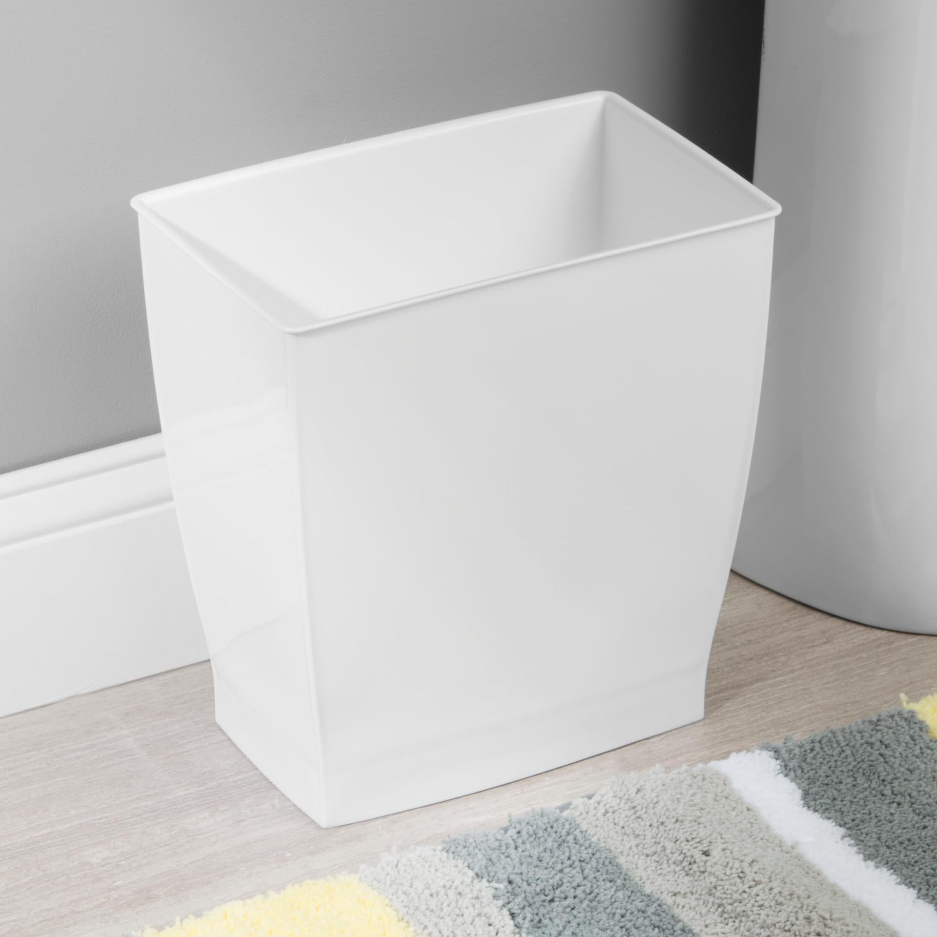 Plastic Spa Rectangular Trash