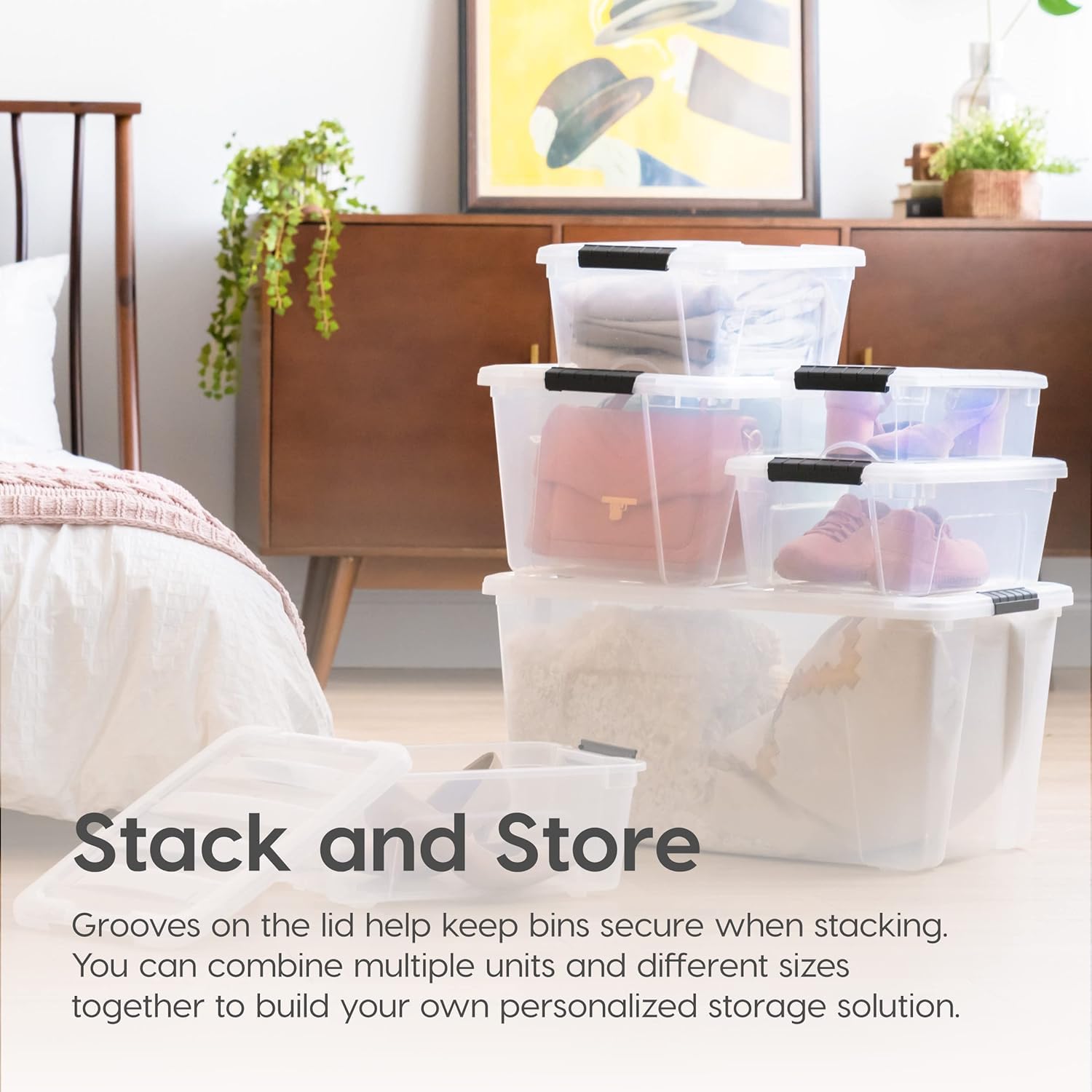 4 Pack 32 Quart Storage Bins with Lids (4 Count)