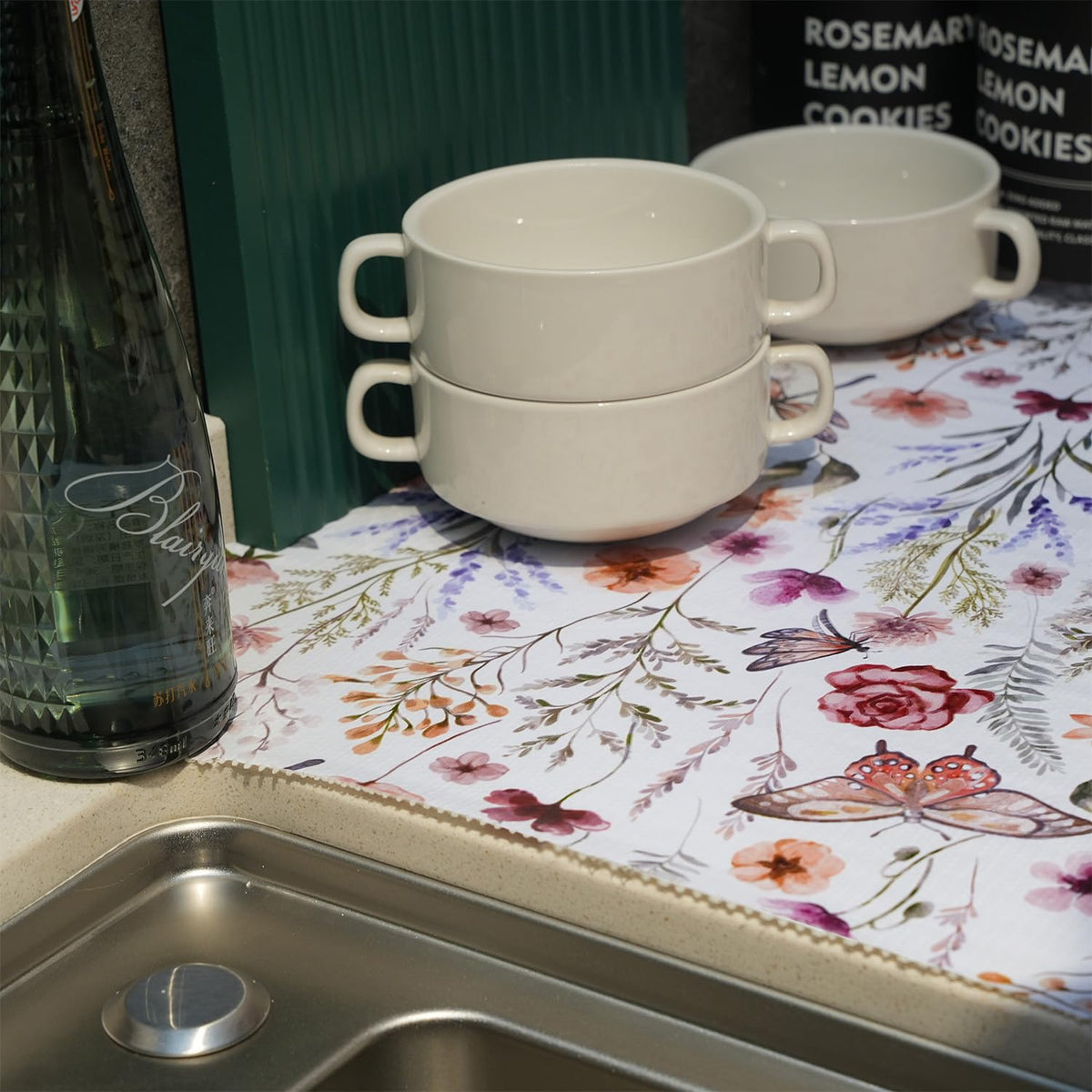 Floral Shelf and Drawer Liner for Kitchen Cabinets (2780.8 sq in)