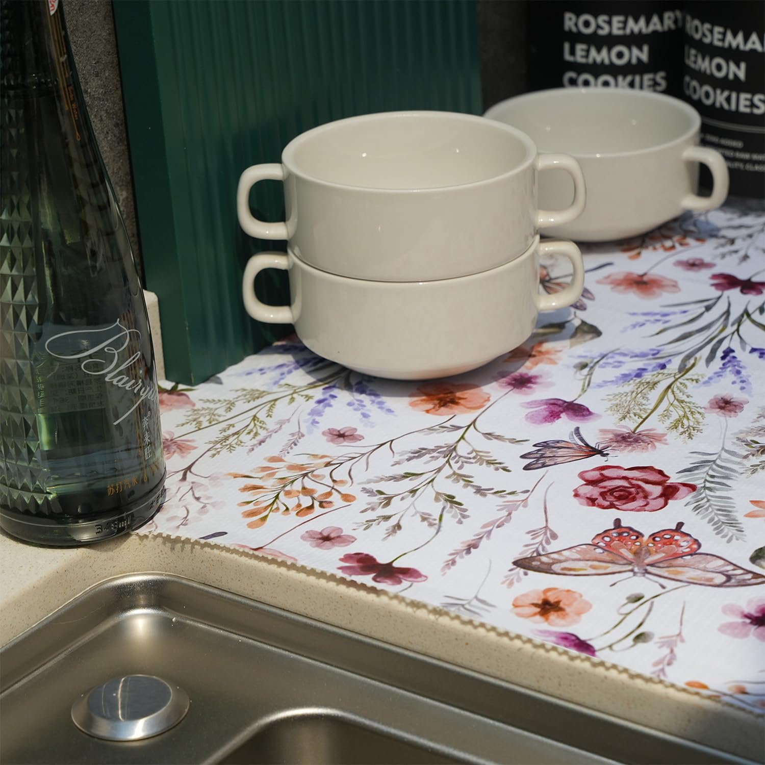 Floral Drawer and Shelf Liner for Kitchen Cabinets (26.66 Sq Ft)