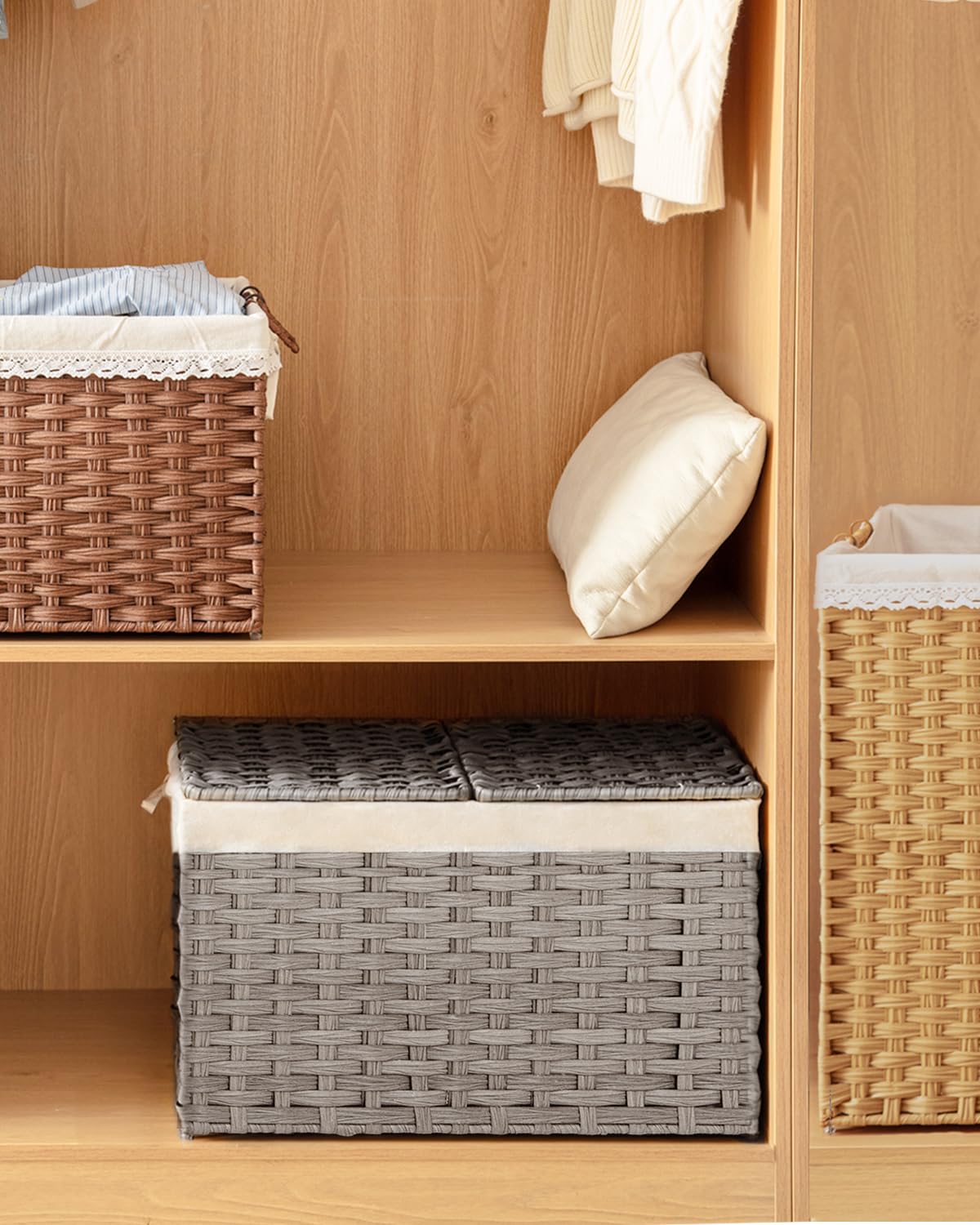 Storage Basket with Lid PE Rattan 27.8 Gal Wicker Chest