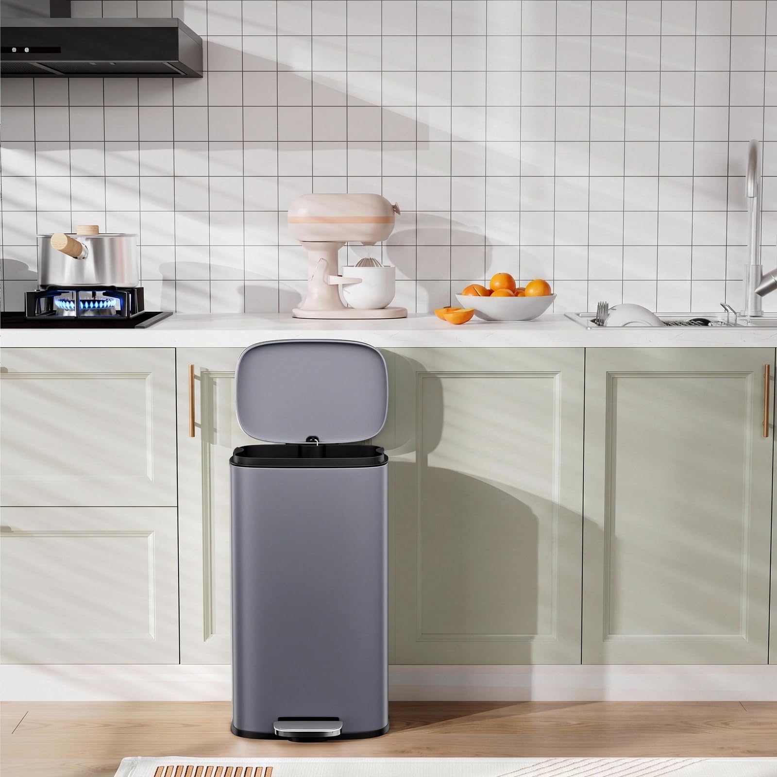 8 Gallon Step Kitchen Trash Can