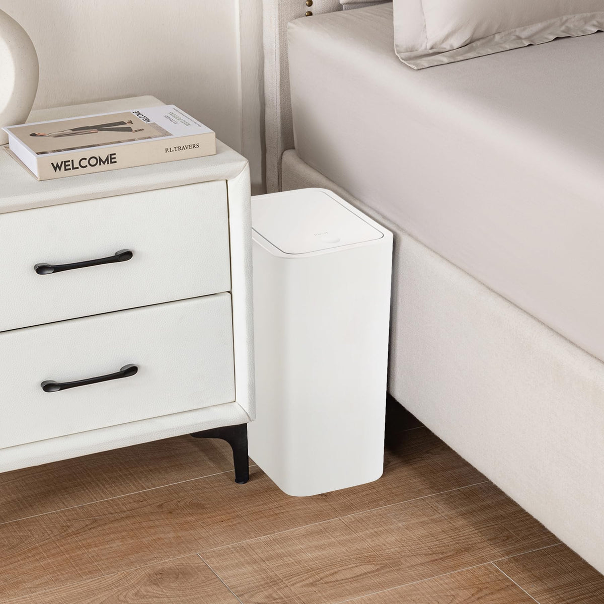 Bathroom Trash Can with Lid