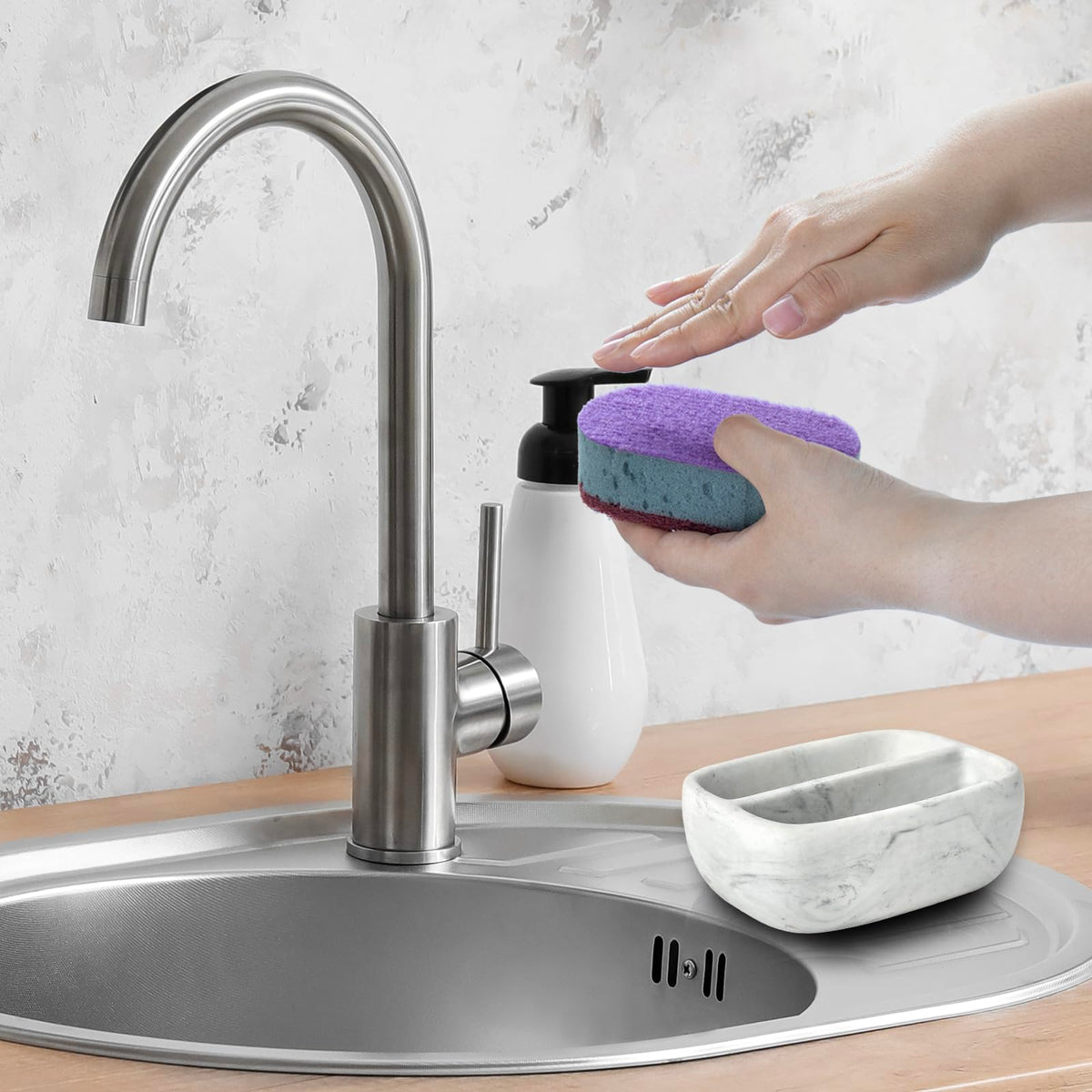 Modern White Resin Sponge Holder for Kitchen Sink