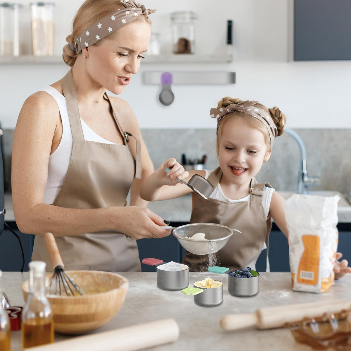 Magnetic Measuring Cups
