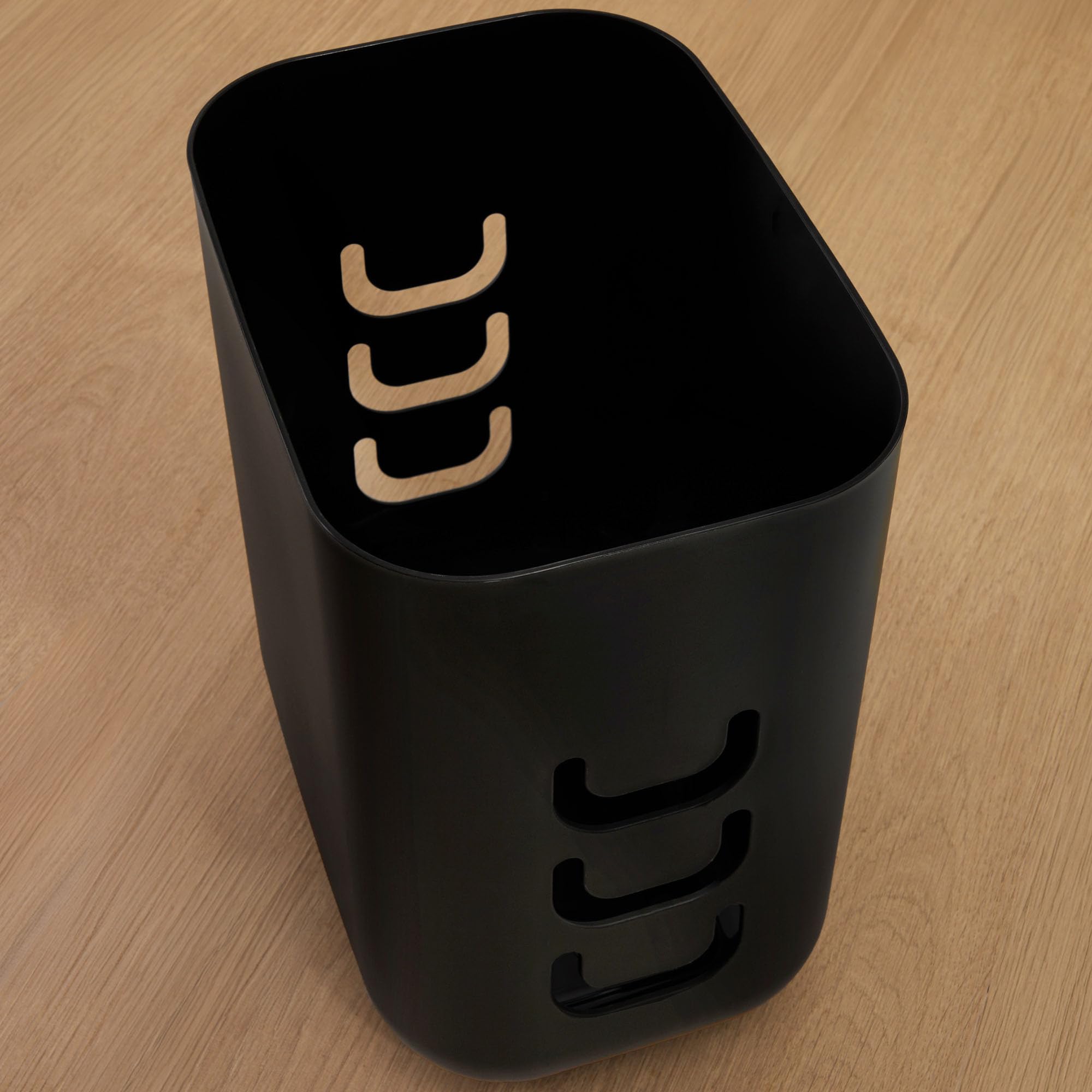Luup Trash Can