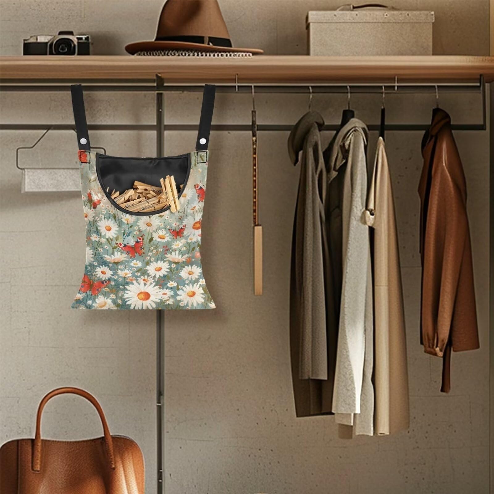 Daisy Clothespin Bag Butterfly Laundry Hanging Storage Organizer Clothes Pin Hanging Bags with Rope Clothespin Holder with an Space