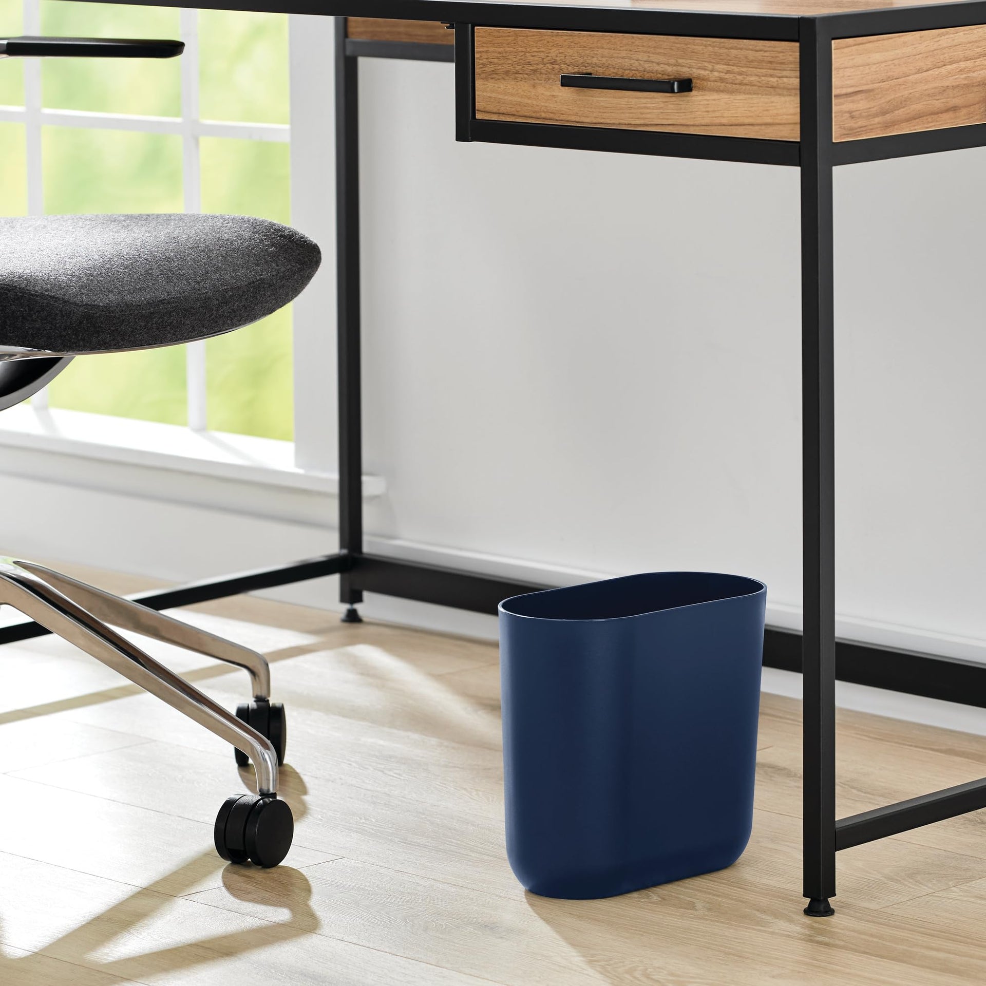 Small Slim Plastic Bathroom Trash Can