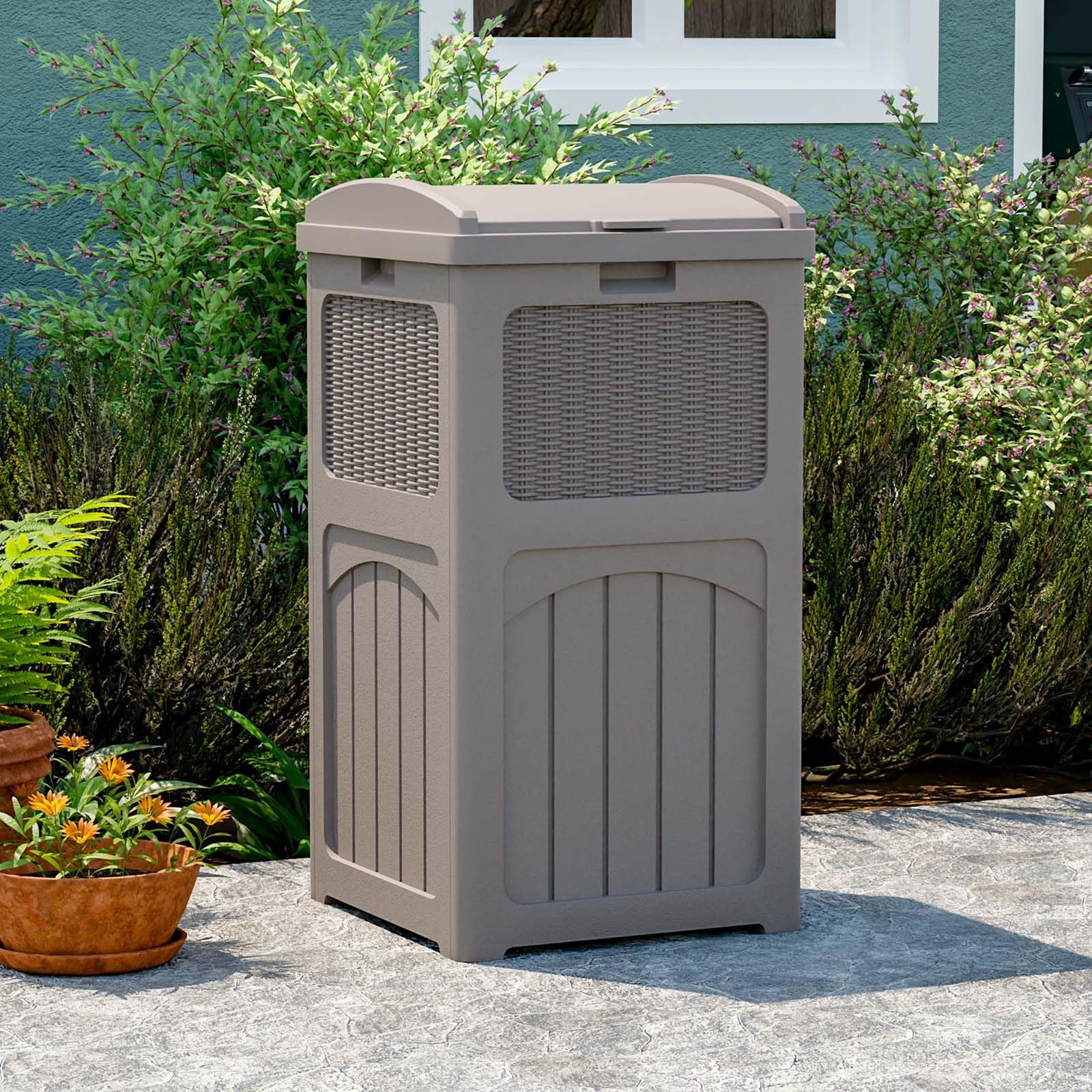 36 Gallon Outdoor Trash Can