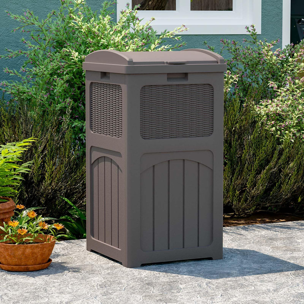 36 Gallon Outdoor Trash Can