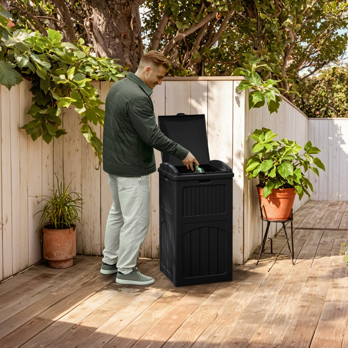 4 Pack Outdoor Trash Can with Lid