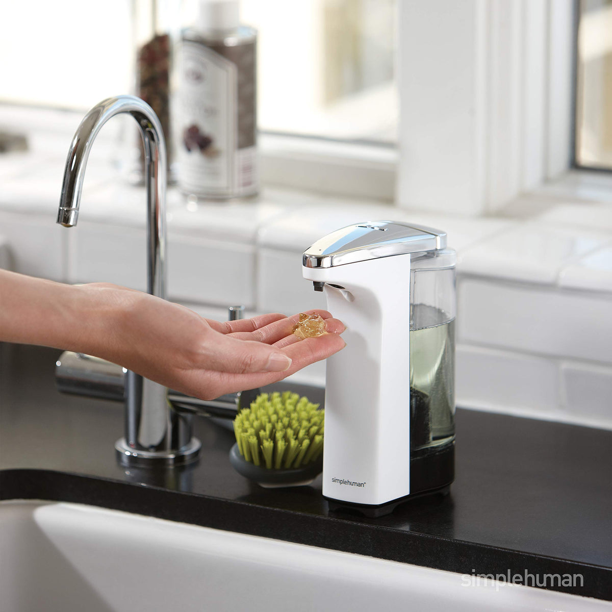 8 oz. Touch Free Sensor Liquid Soap Pump Dispenser with Soap Sample