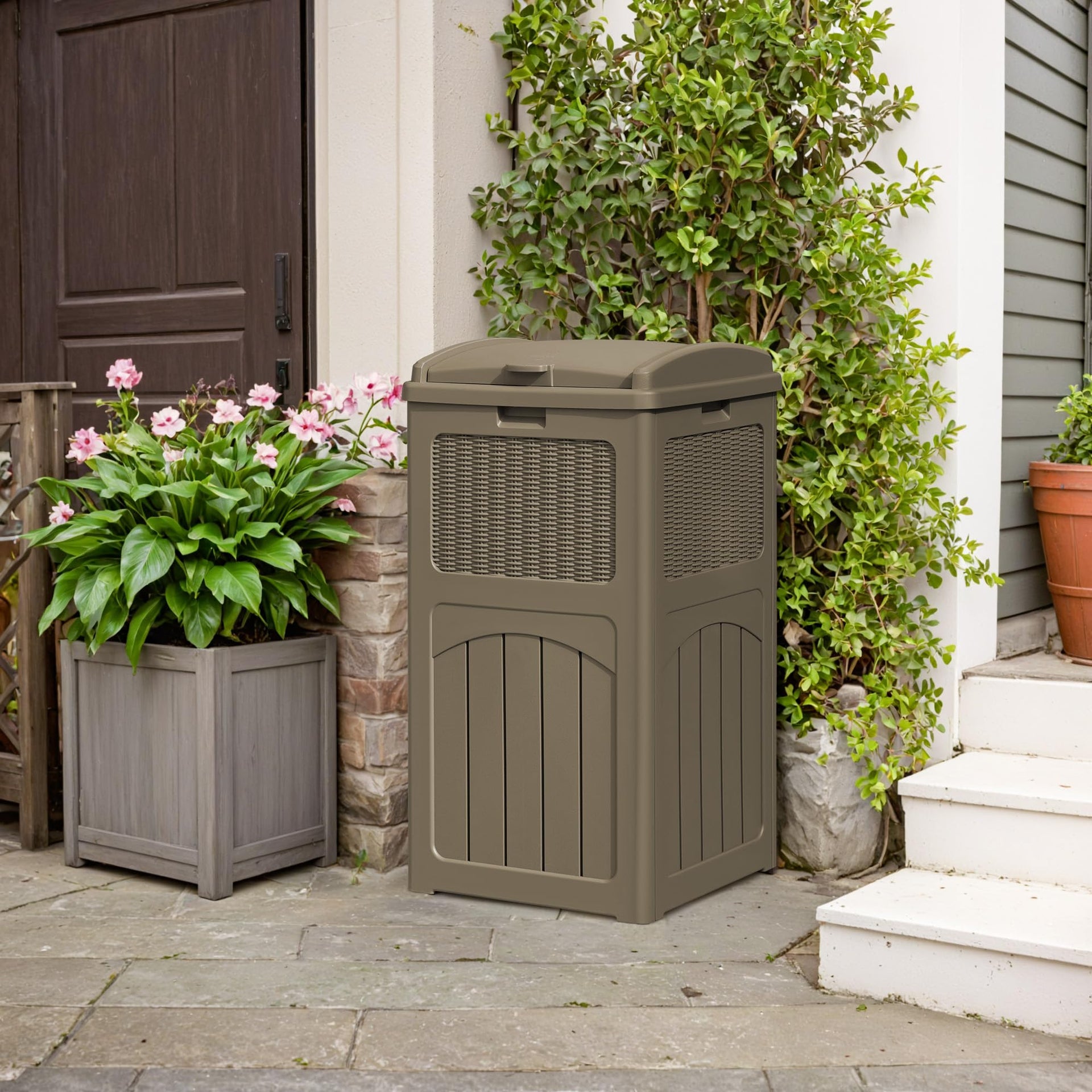 4 Pack Outdoor Trash Can with Lid