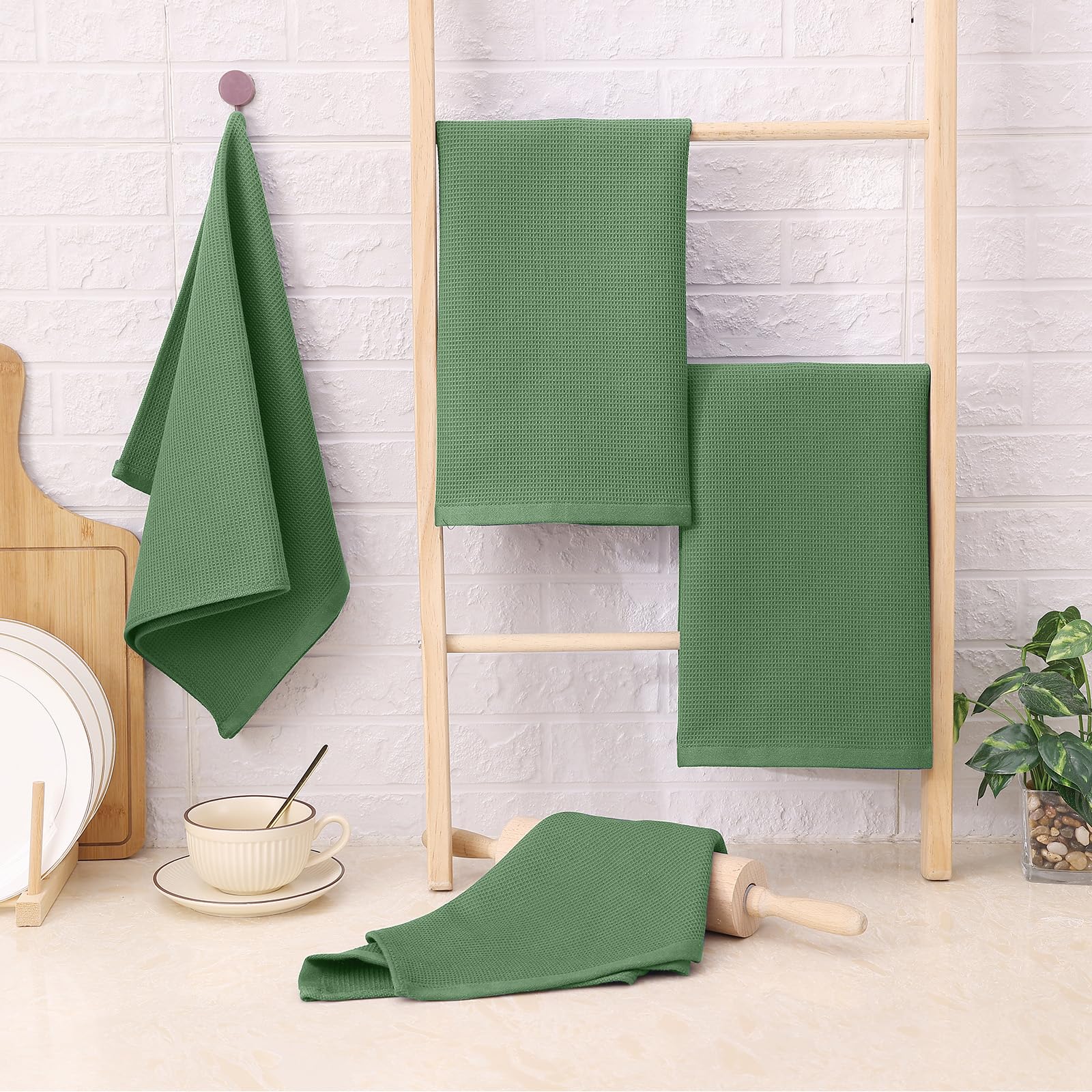 100% Cotton Waffle Weave Kitchen Towels (4 Count)