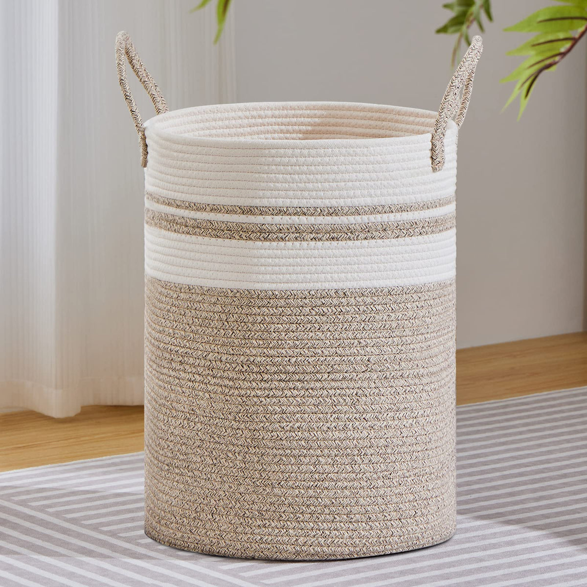 100L Extra Large Woven Laundry Basket Hamper