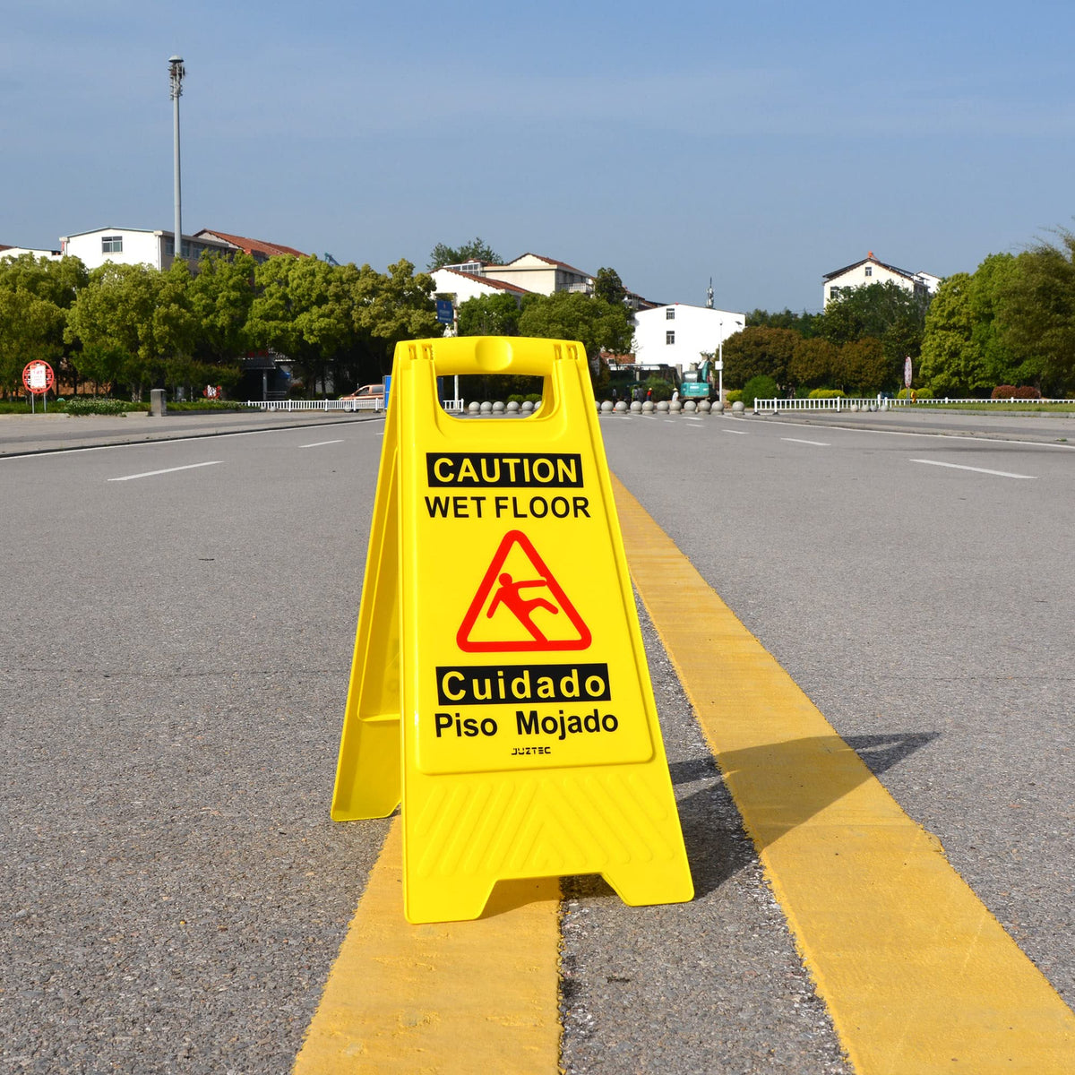 Caution Wet Floor Sign (4 Count)