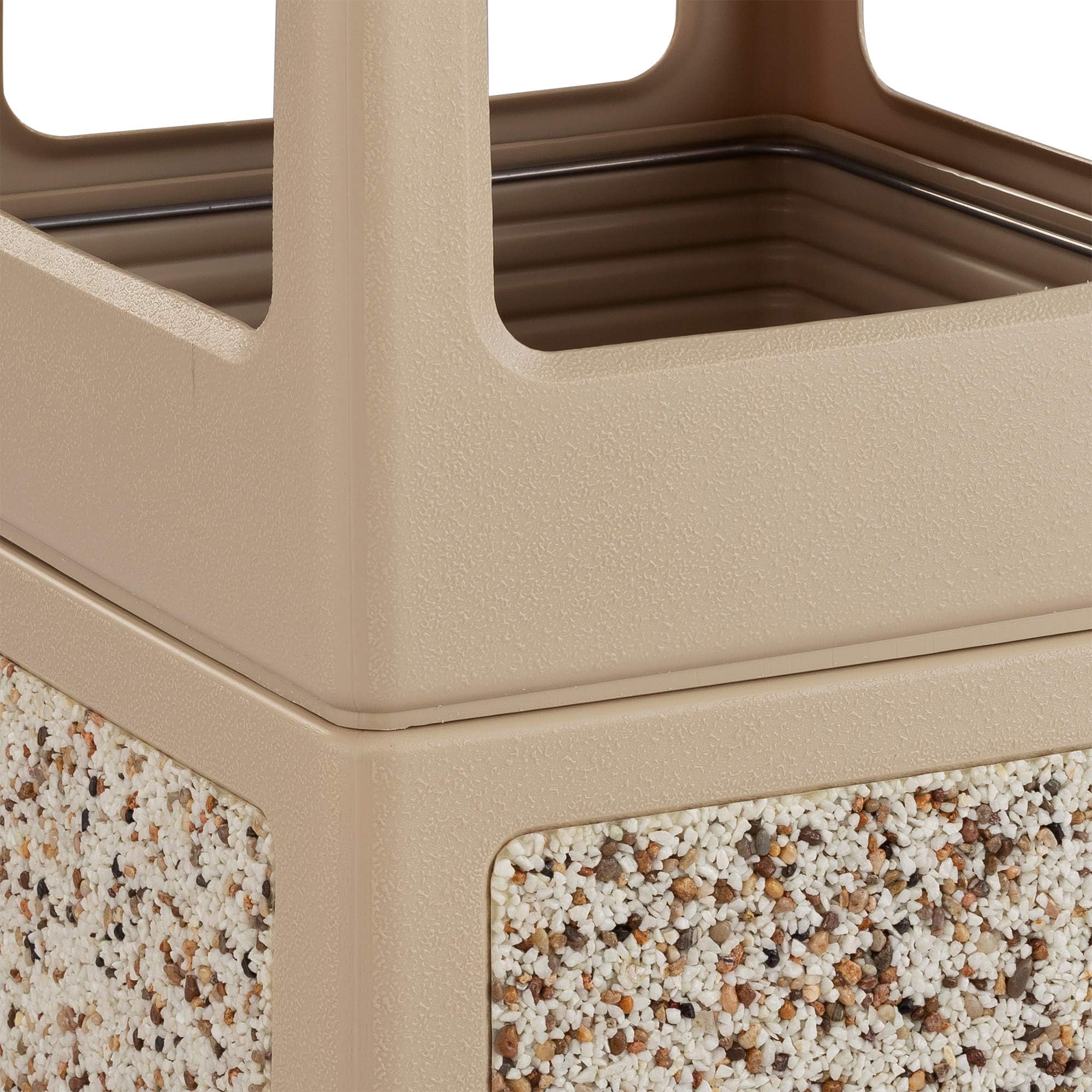 Canmeleon Trash Can