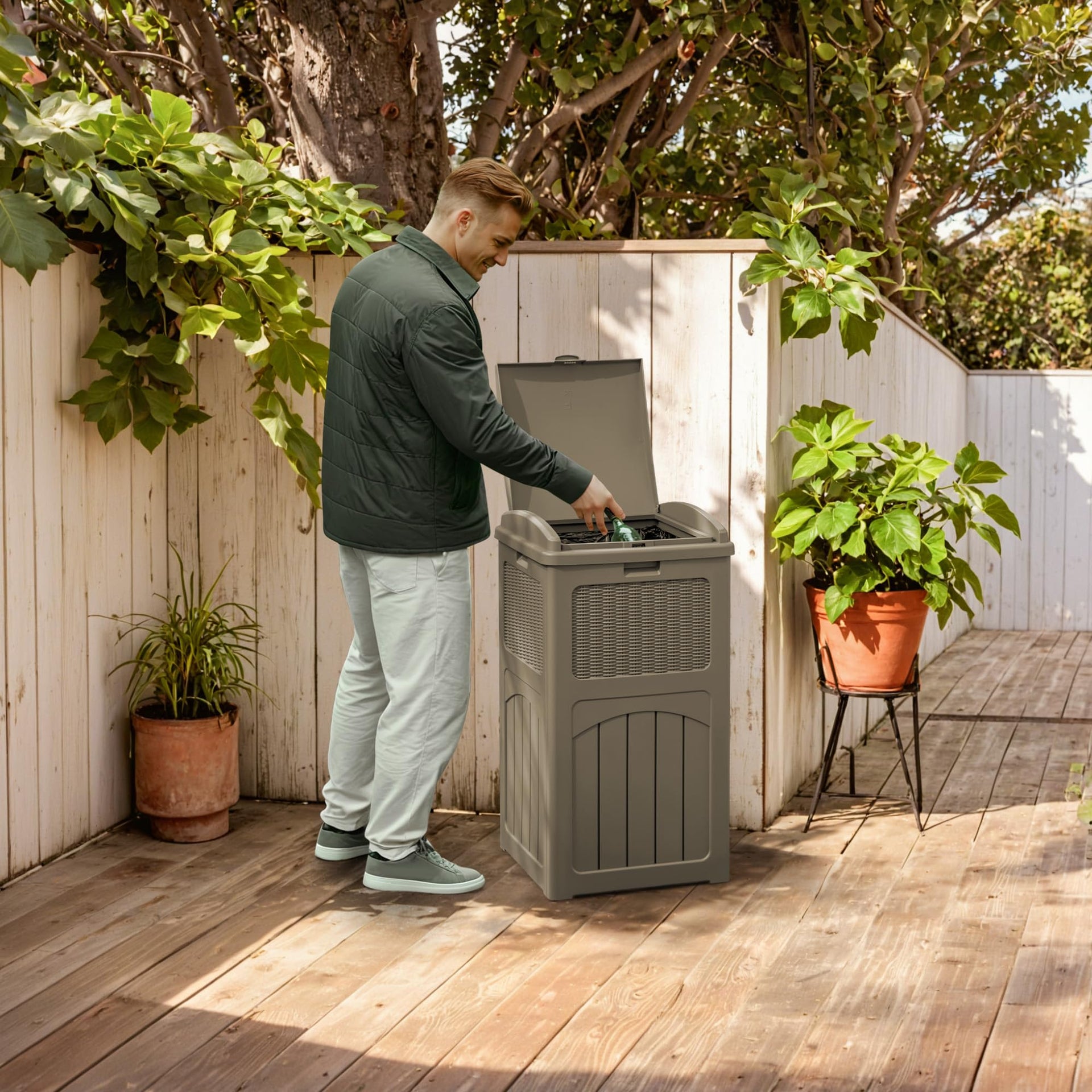 4 Pack Outdoor Trash Can with Lid