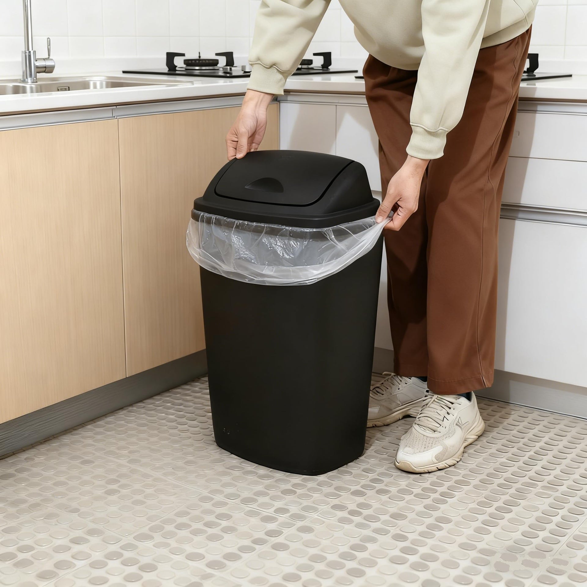 4 Pack 10 Gallon Swing Top Trash Can (4 Count)
