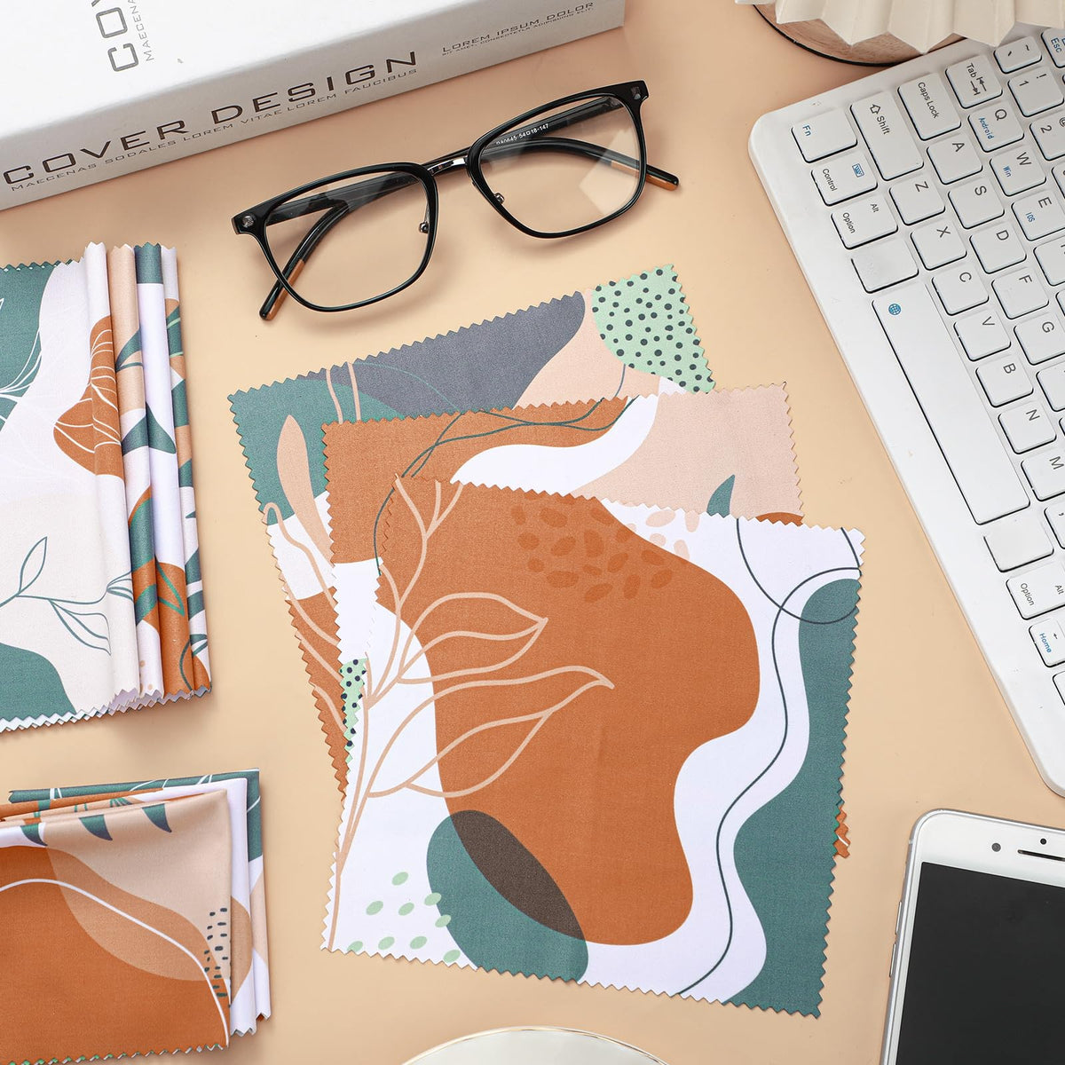 20 Pcs Microfiber Cleaning Cloth for Glasses Cute Boho Abstract Design Microfiber Cloth Soft Multicolor Glasses Cleaner Cloth for Eyeglasses Camera Lens Cell Phone Screens Glasses