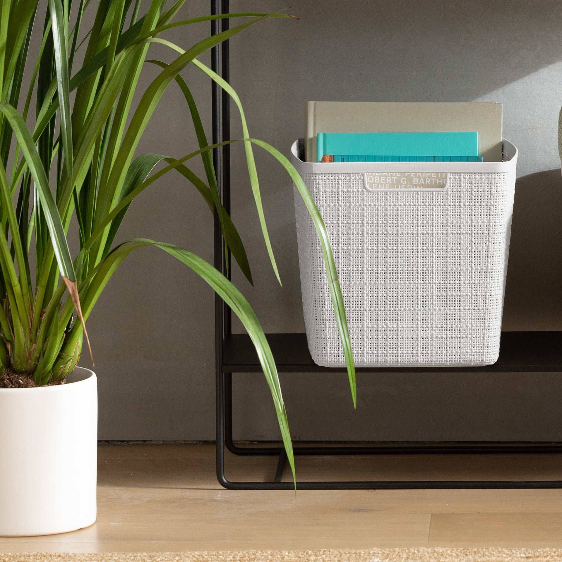 Set of 4 Large Cube 17L Jute Decorative Plastic Organization and Storage Baskets (4 Count)