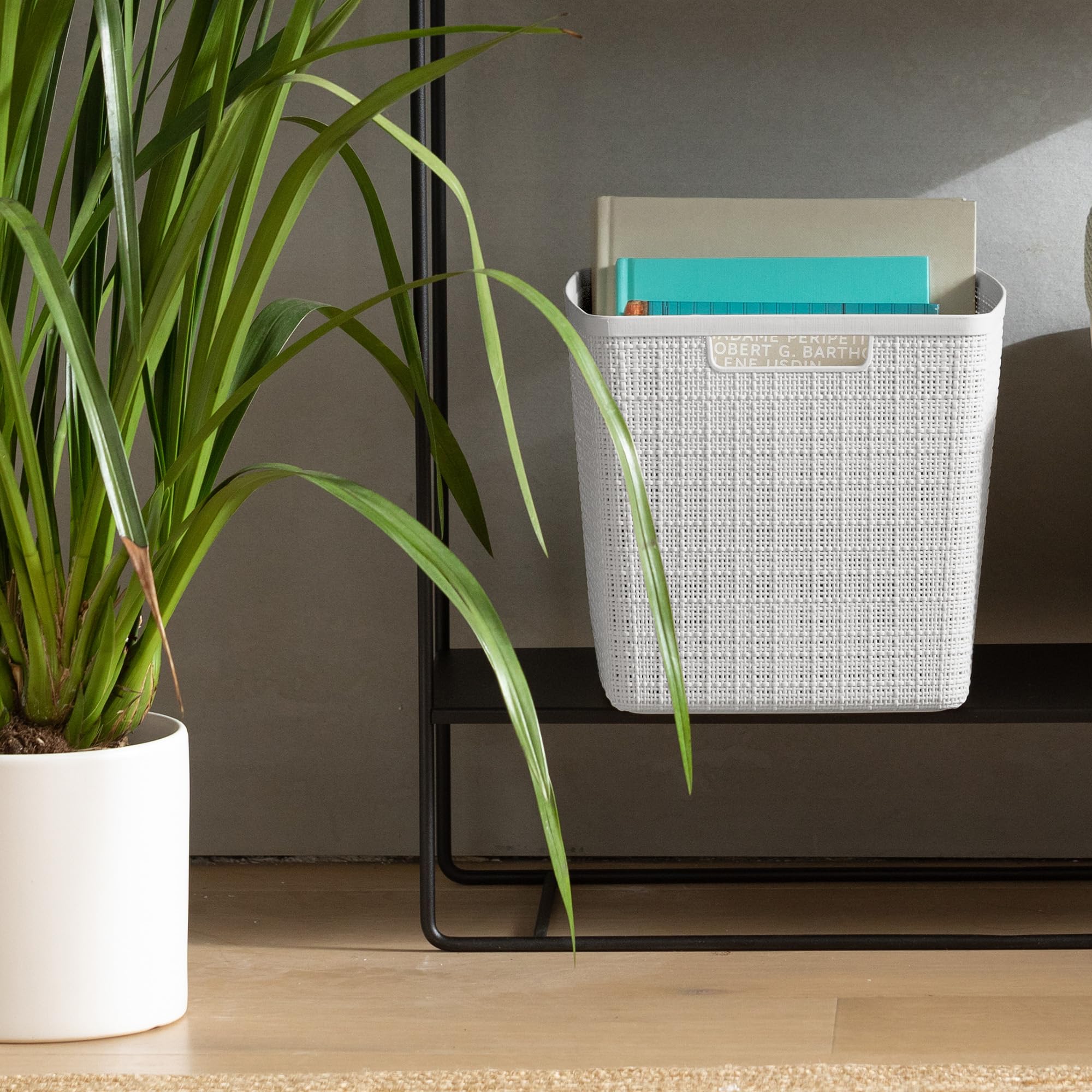 Set of 4 Large Cube 17L Jute Decorative Plastic Organization and Storage Baskets (4 Count)