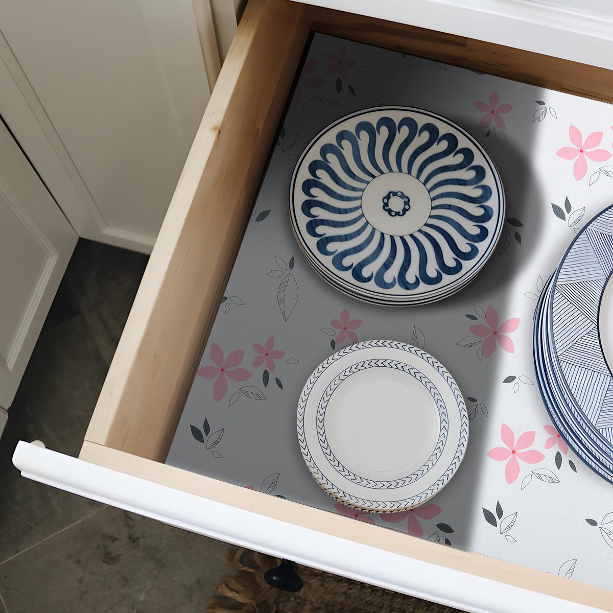 18" W x 96" L Floral Drawer and Shelf Liner for Cabinets