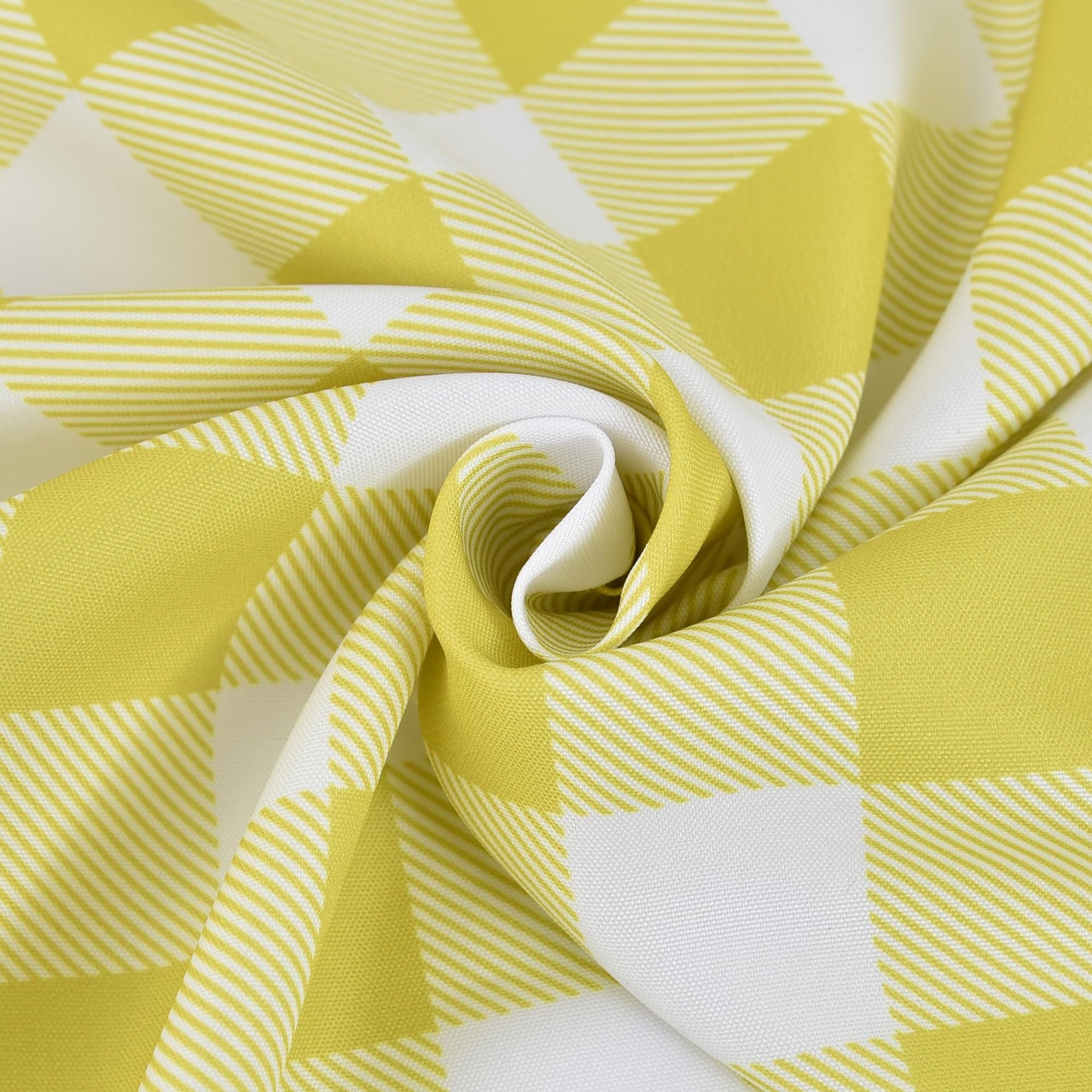 Classic Gingham Tablecloth Fabric