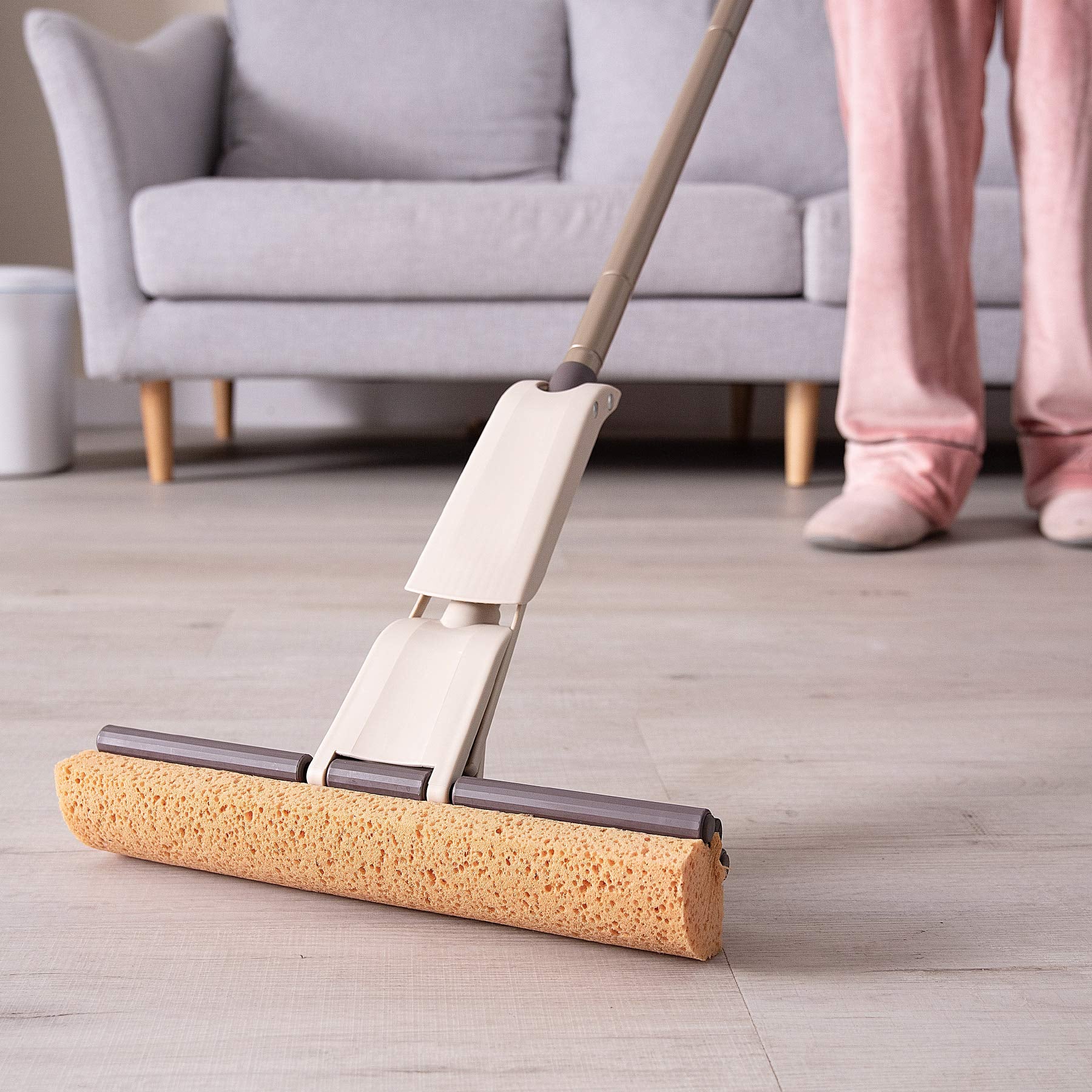 Sponge Mop with 2 Reusable Heads (2 Count)
