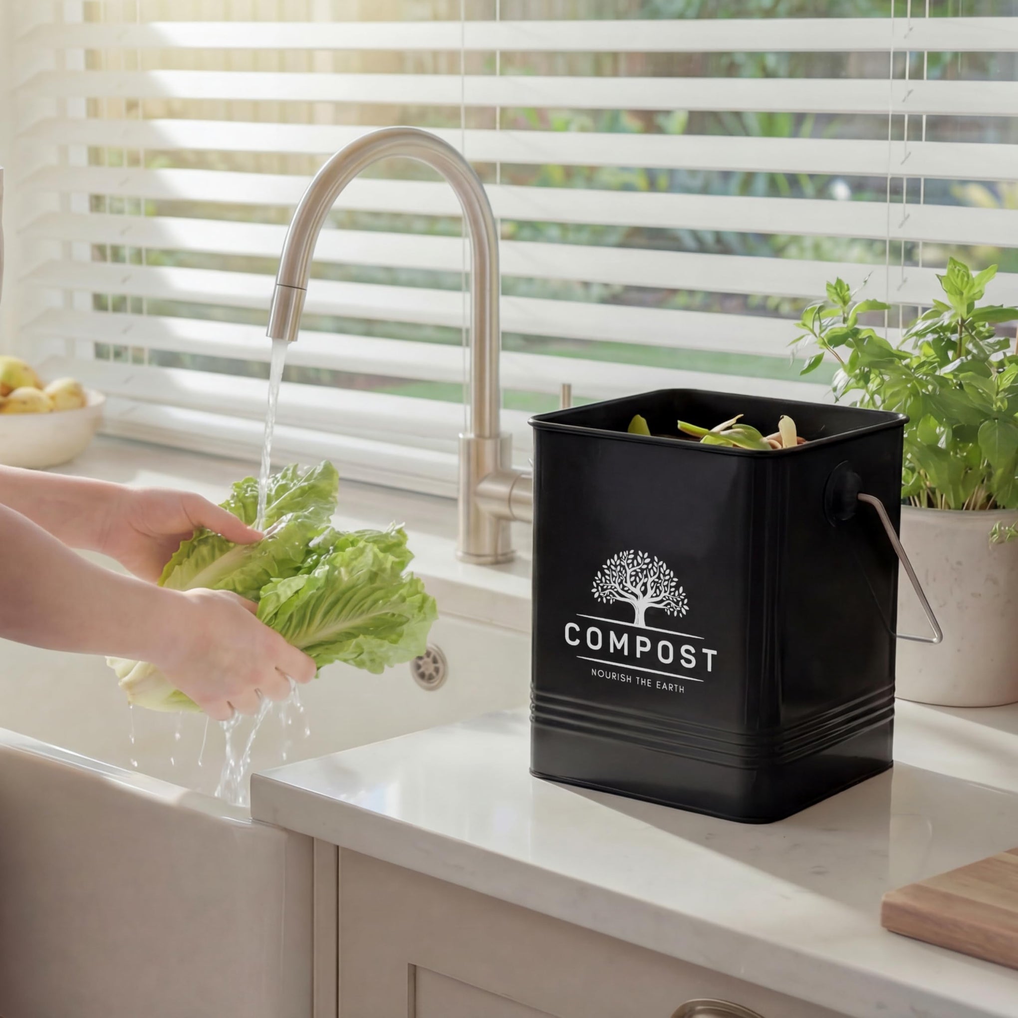 Kitchen Compost Bin (103 Count)