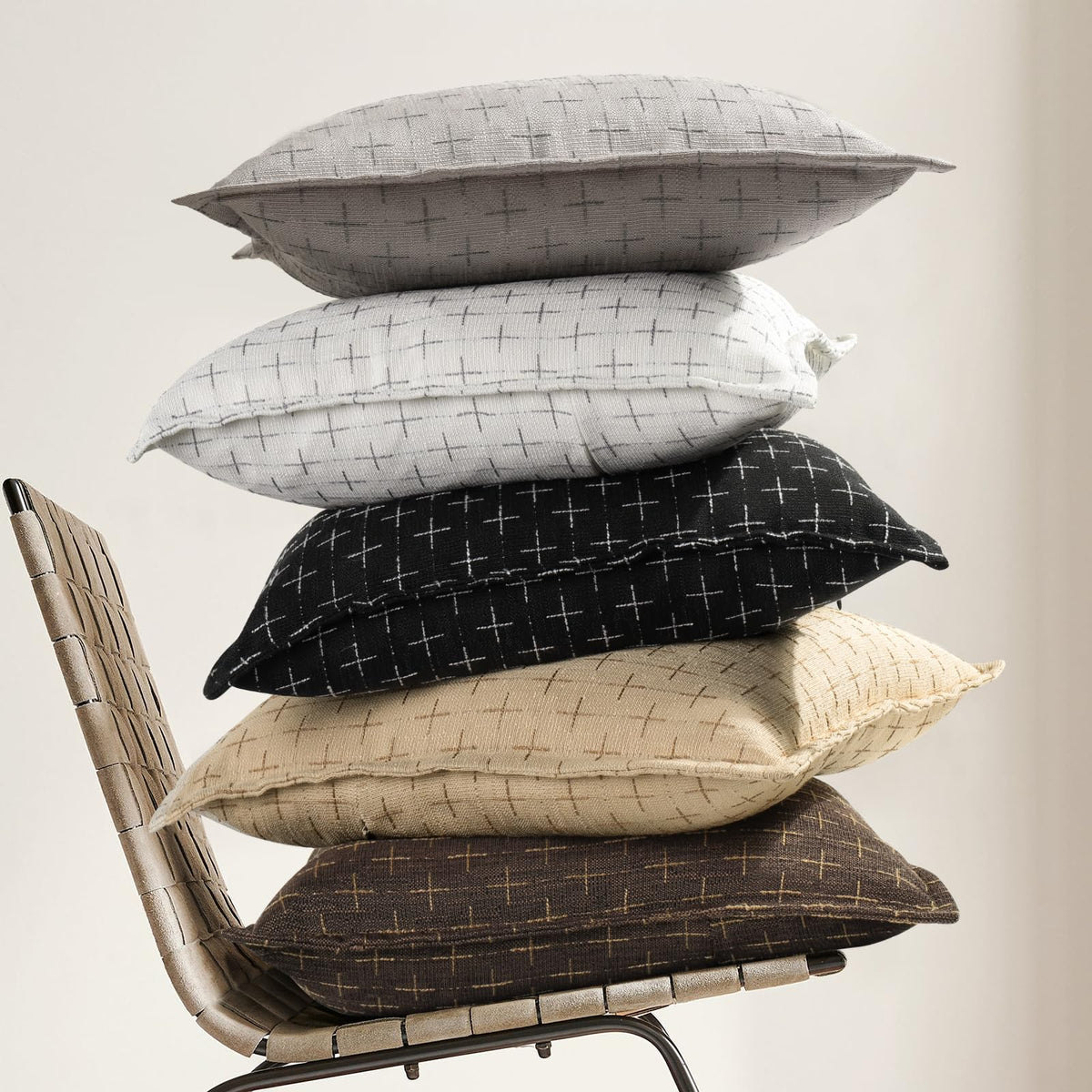 Pillow Covers 18x18 Set of 2 Soft Polyester Textured Pillow Covers with Stylish Flange Edge Cozy Farmhouse Throw Pillows for Couch Bed Sofa Living Room