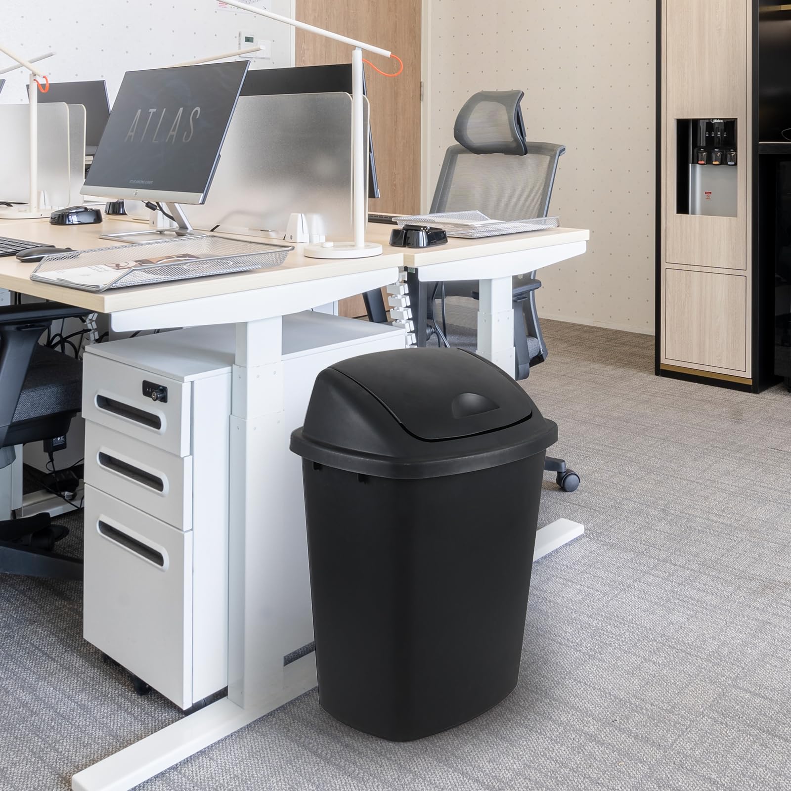 10 Gallon 40 L Swing Lid Kitchen Trash Can (4 Count)