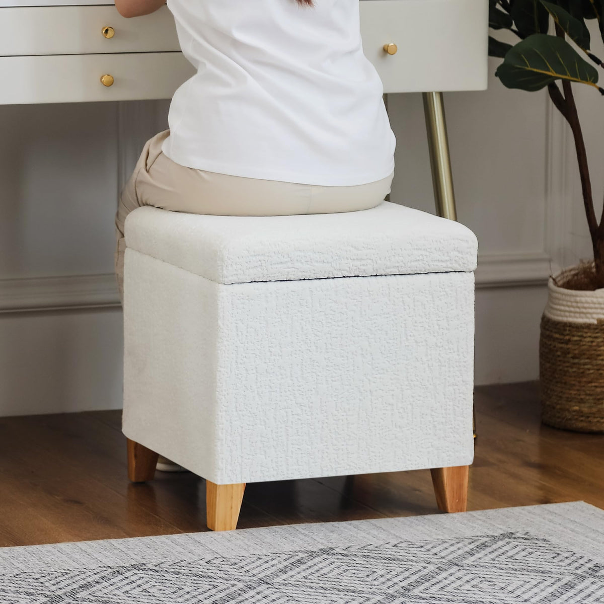 18 Inch High Faux Fur White Cube Ottoman Storage