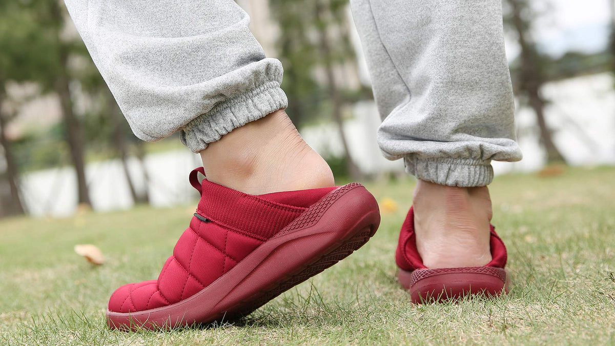 Slippers for Men and Women