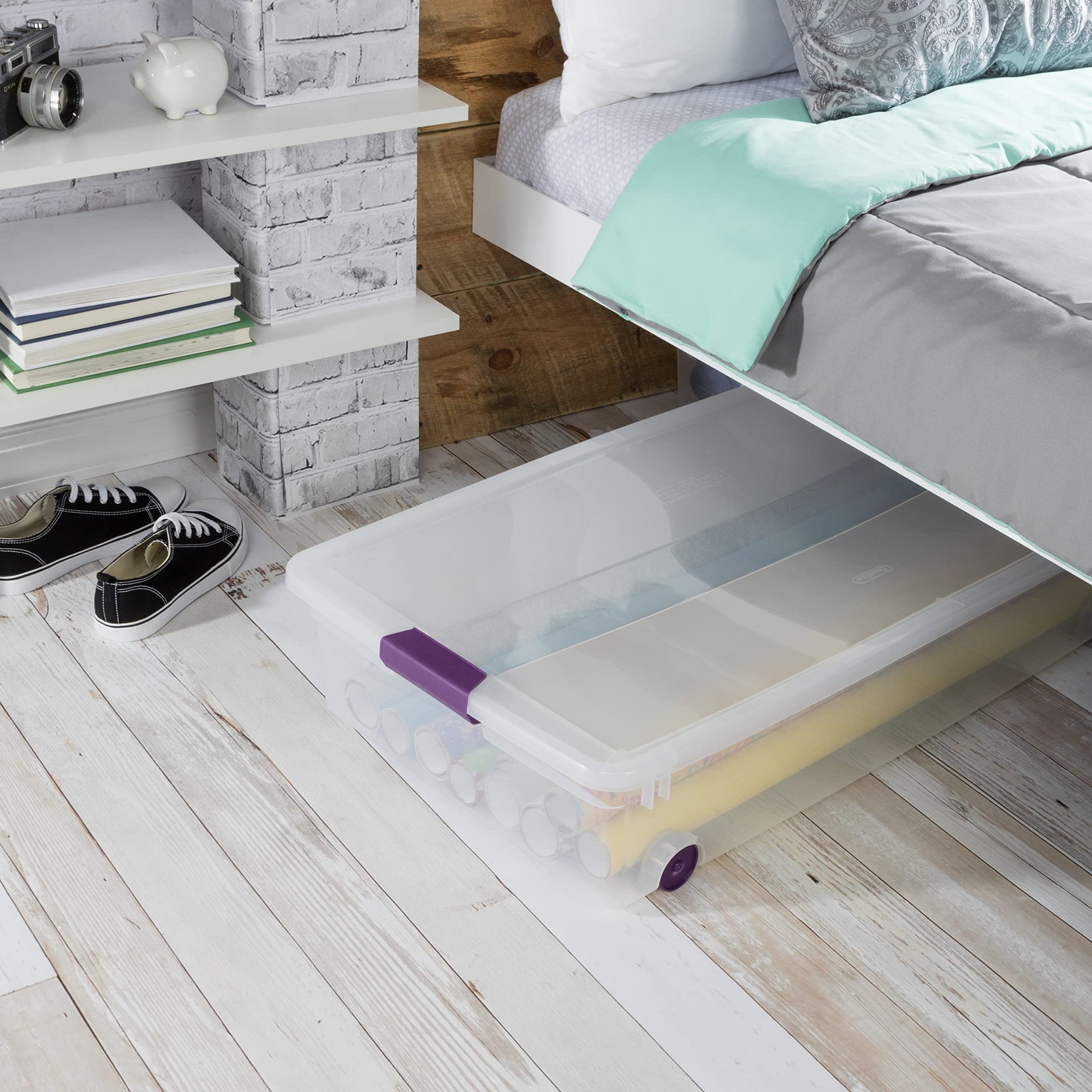 56 Quart ClearView Wheeled Latch Box (4 Count)