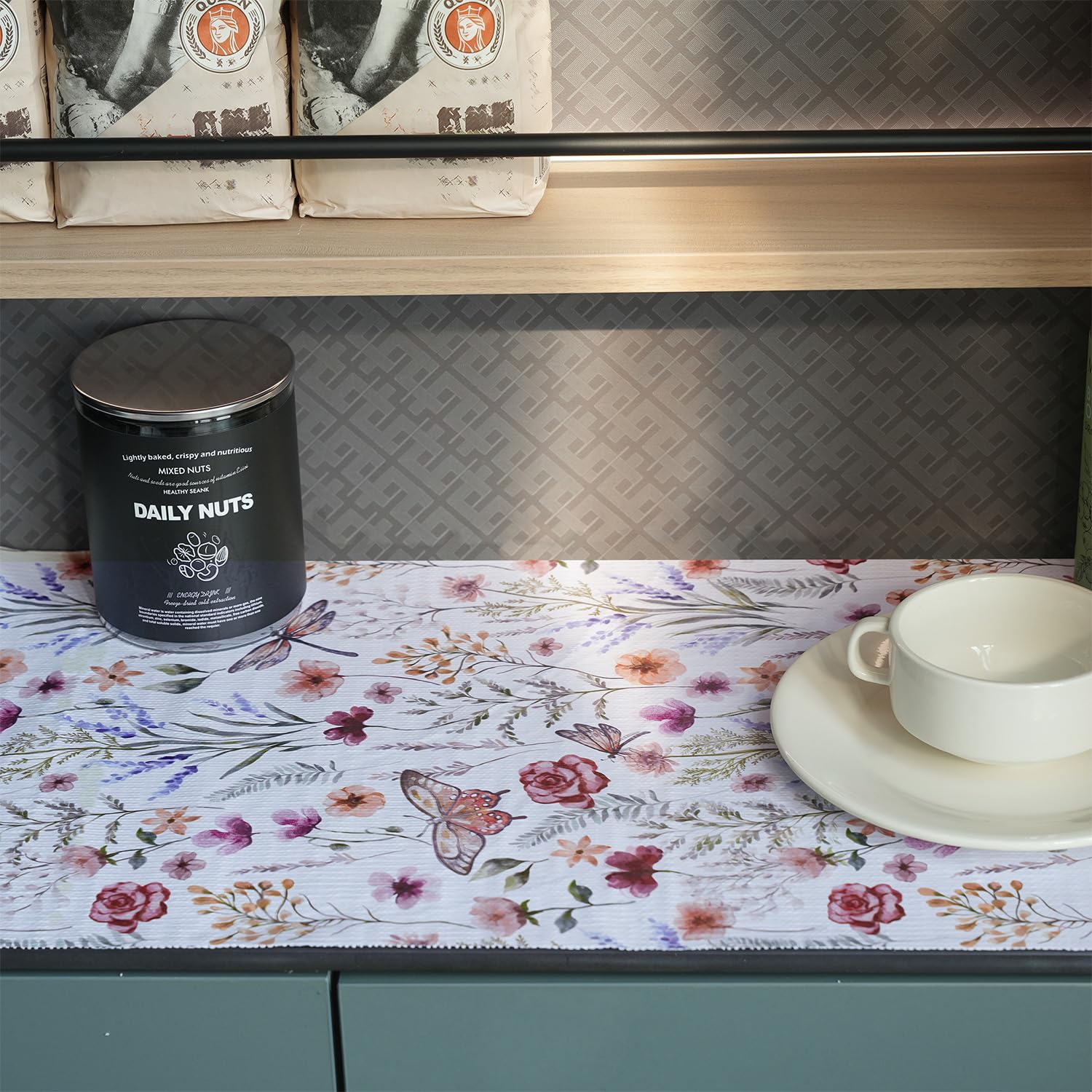 Floral Shelf and Drawer Liner for Kitchen Cabinets (2780.8 sq in)