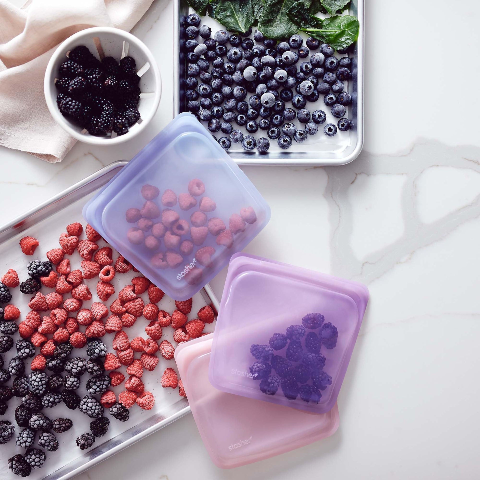 Premium Reusable Silicone Bags and Lunch Bag (3 Count)