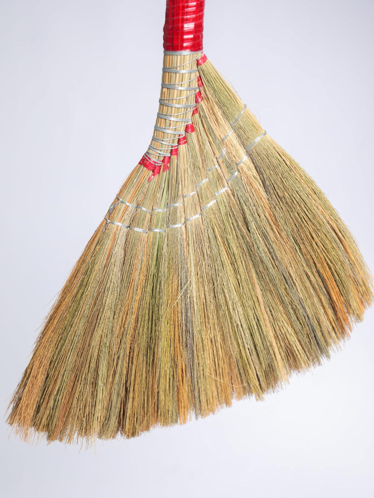 Coco Deluxe Vietnamese Natural Straw Broom