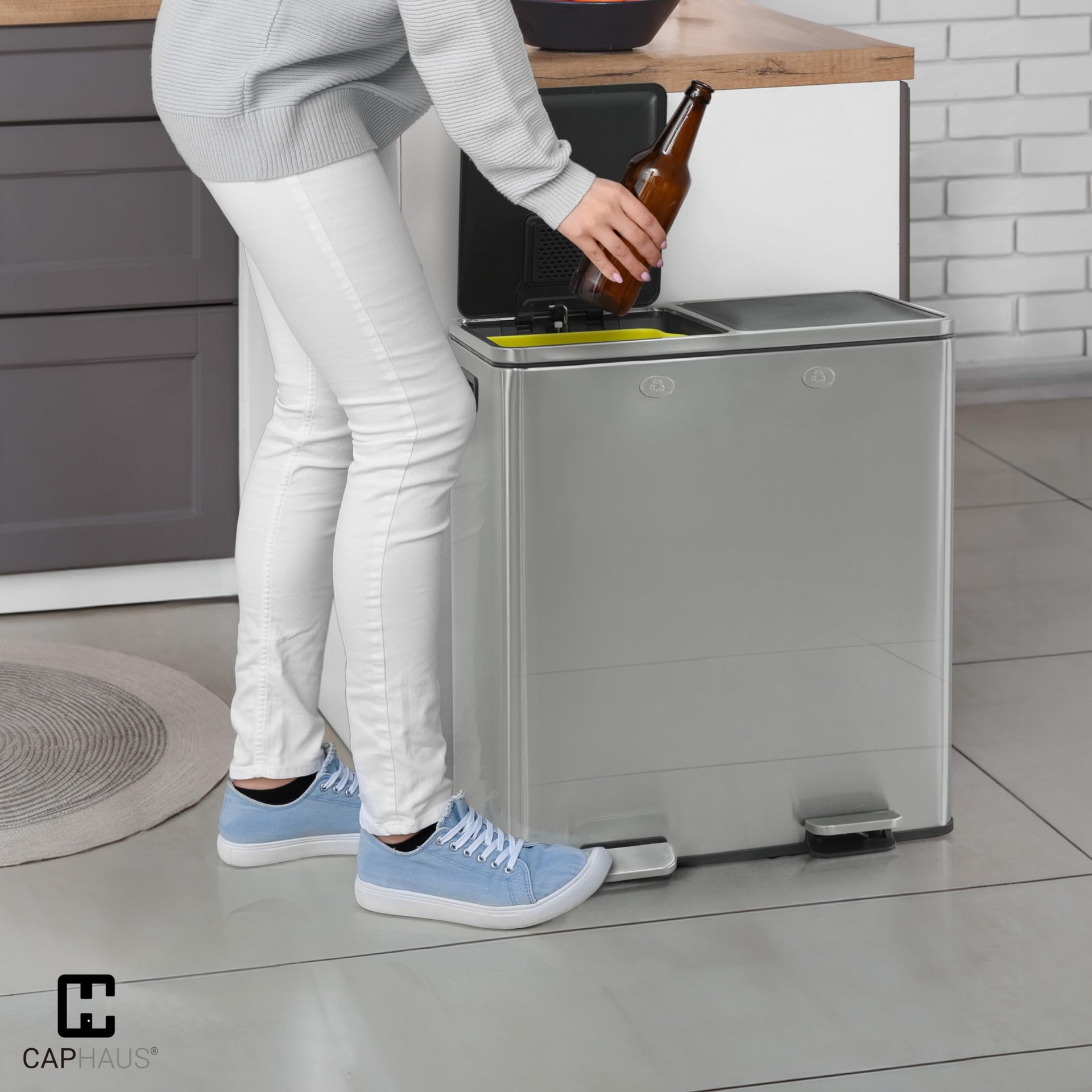 Dual Trash Can with Double Lid