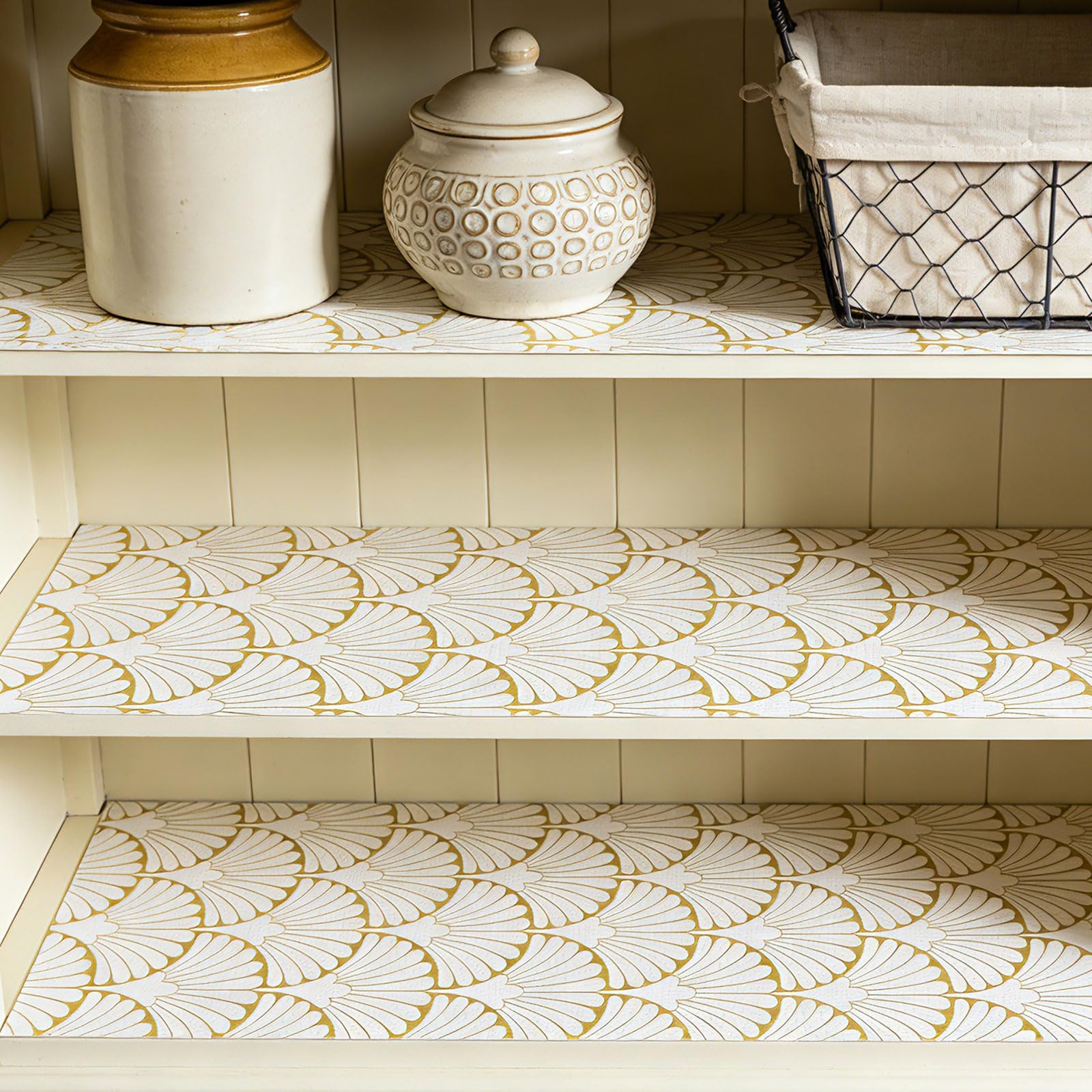 Shelf Liners Non Adhesive Gold Background White Fan (6125.09 sq in)