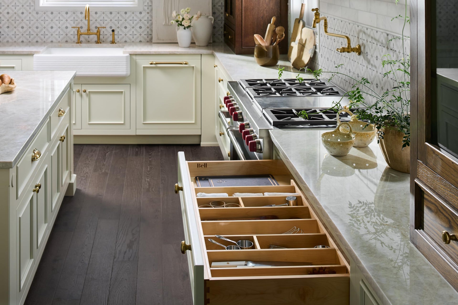 Trim-to-Fit Silverware Drawer Organizer, 33.11"x21.97"