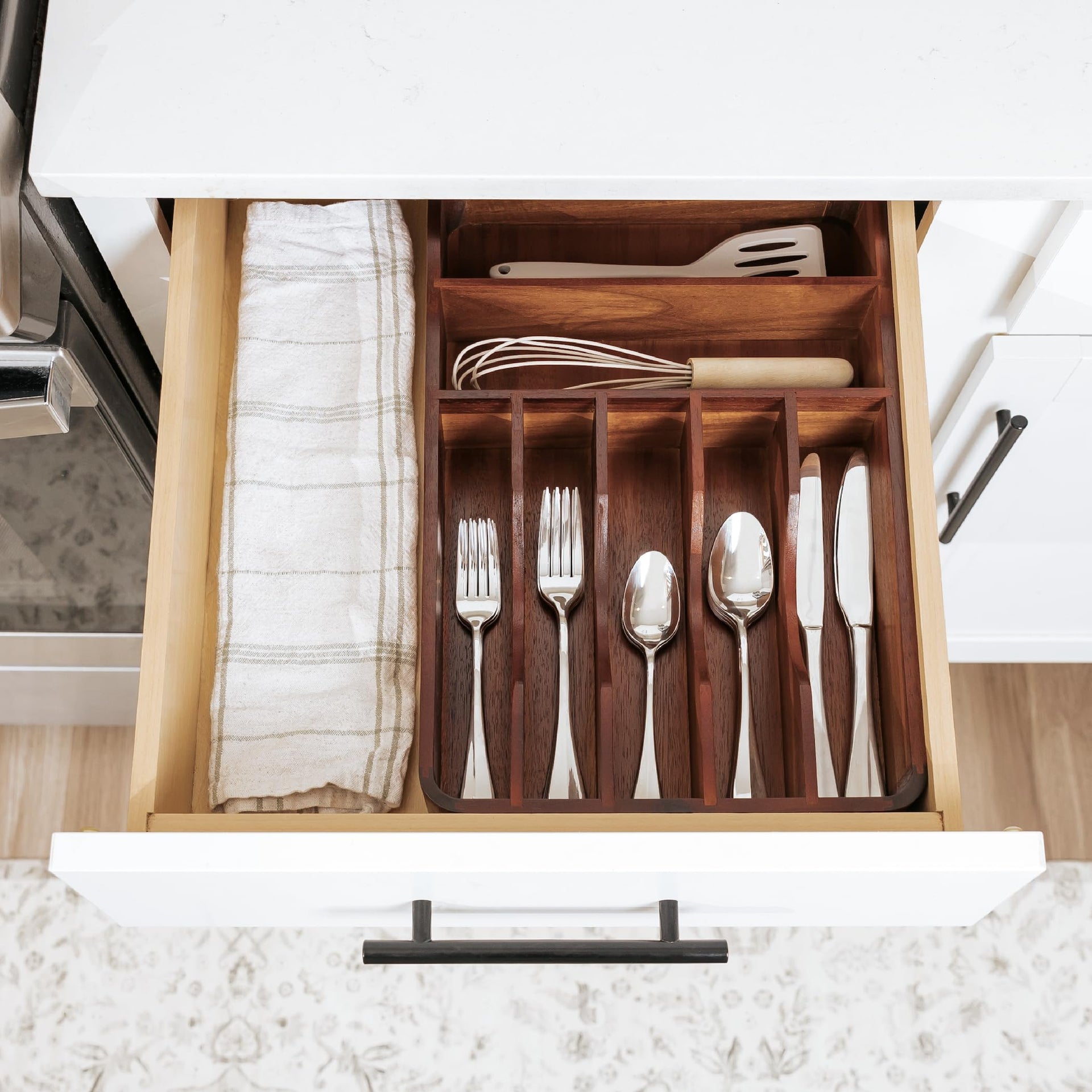 Silverware & Utensil Organizer