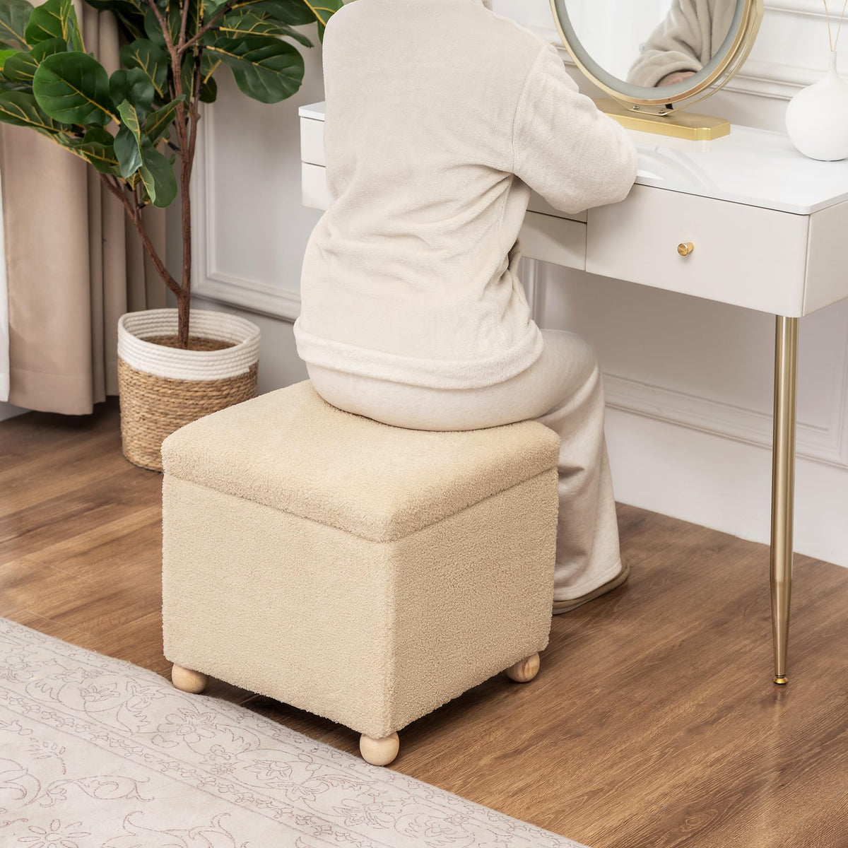 17.3" Modern Oatmeal Teddy Velvet Storage Ottoman