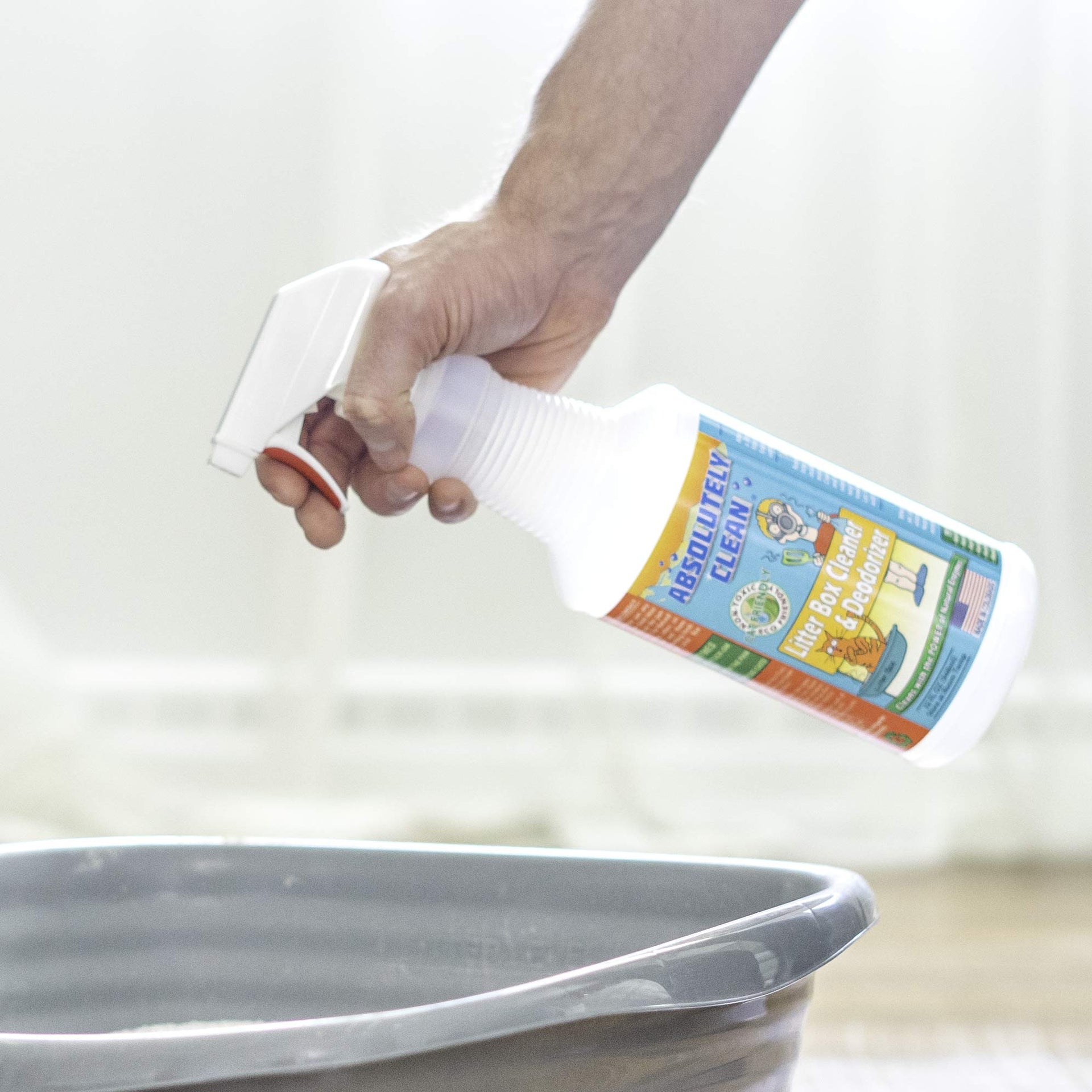 Litter Box Cleaner and Deodorizer (32 Fl Oz)