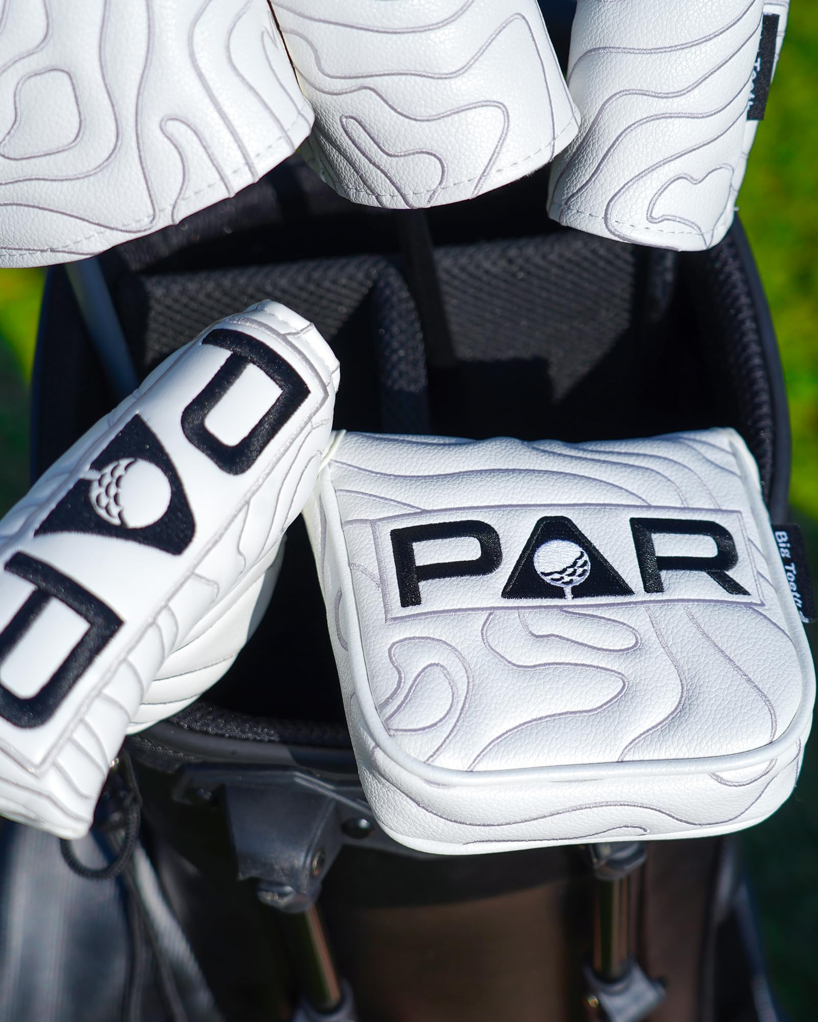 Golf Blade Putter Cover Headcover Club Protector Par Putter Head Covers Magnetic Bar Closure for Scotty Cameron Taylormade Odyssey White Color